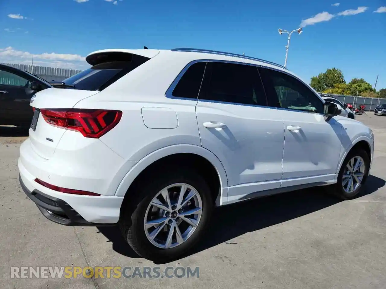 3 Photograph of a damaged car WA1EECF36S1034400 AUDI Q3 2025