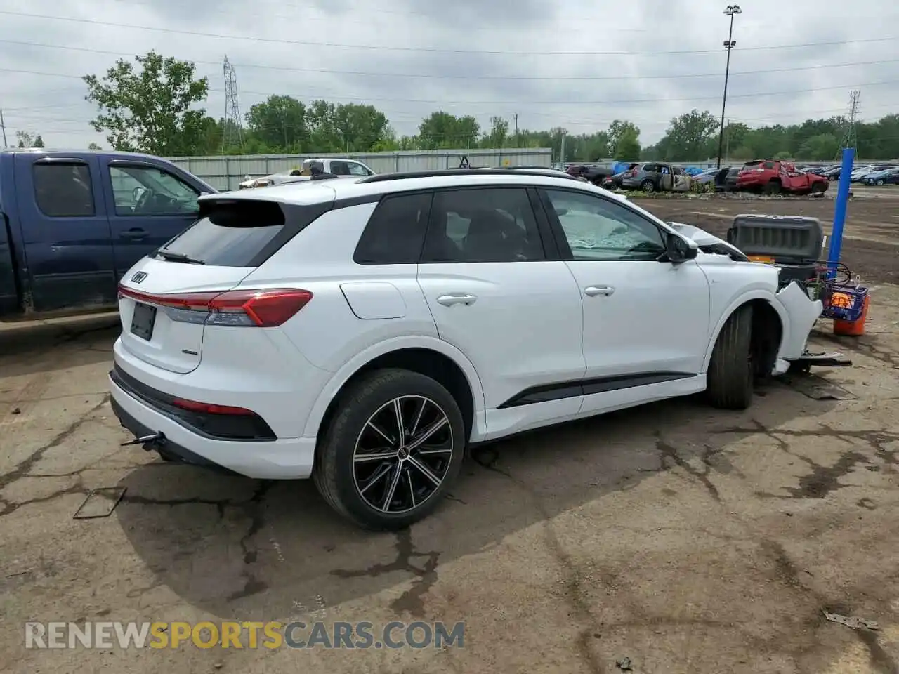 3 Фотография поврежденного автомобиля WA1L2BFZ1NP042145 AUDI Q4 E-TRON 2022