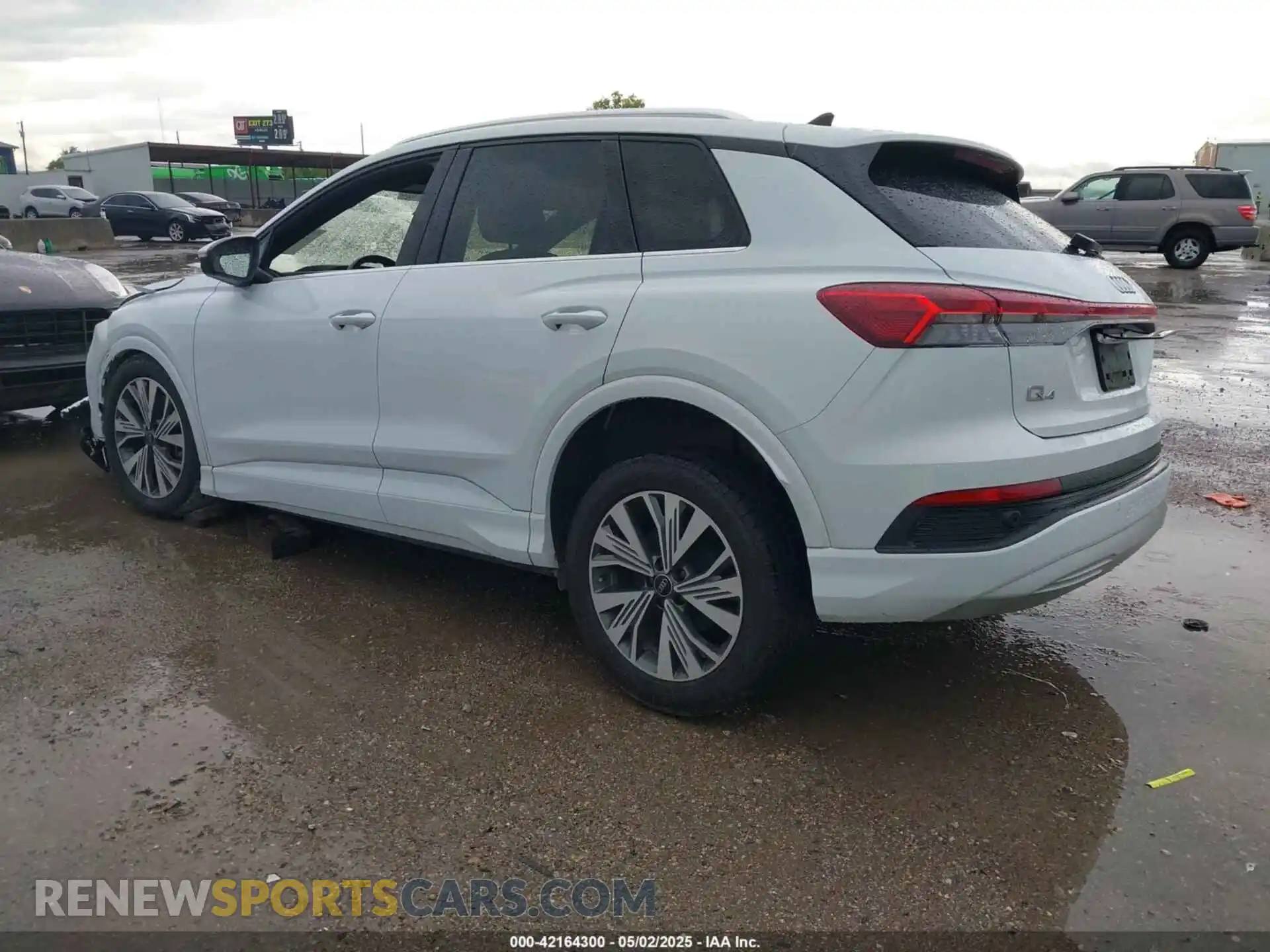 3 Photograph of a damaged car WA1ACBFZ2PP058412 AUDI Q4 E-TRON 2023