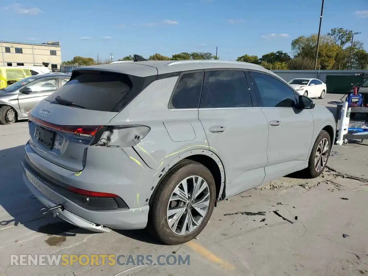 3 Photograph of a damaged car WA1BCBFZ2PP021607 AUDI Q4 E-TRON 2023