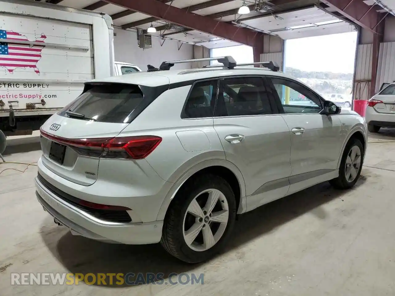 3 Photograph of a damaged car WA1M2BFZ7PP043534 AUDI Q4 E-TRON 2023