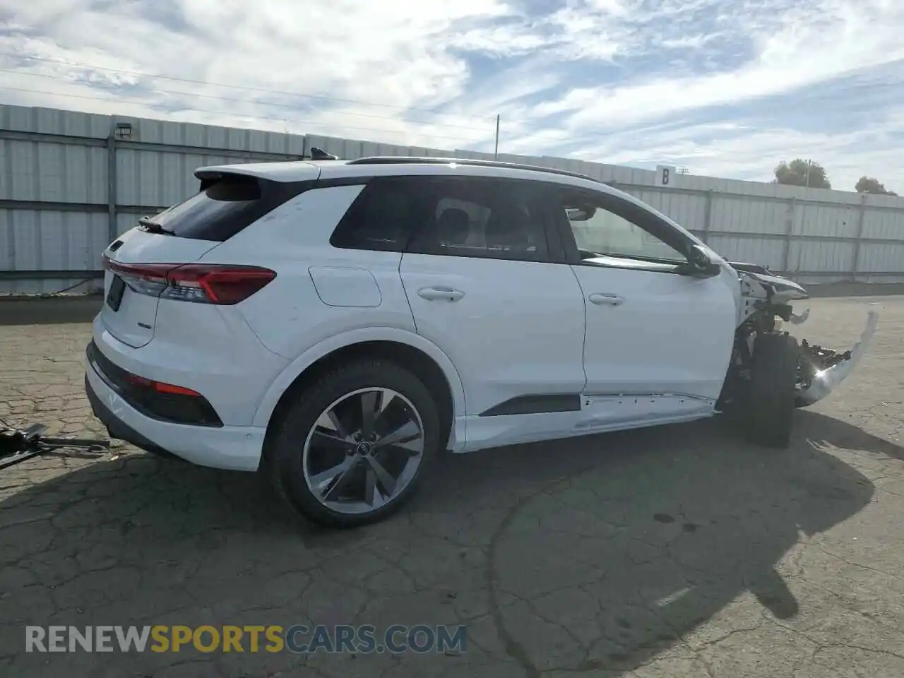 3 Photograph of a damaged car WA1LUBFZXRP058862 AUDI Q4 E-TRON 2024