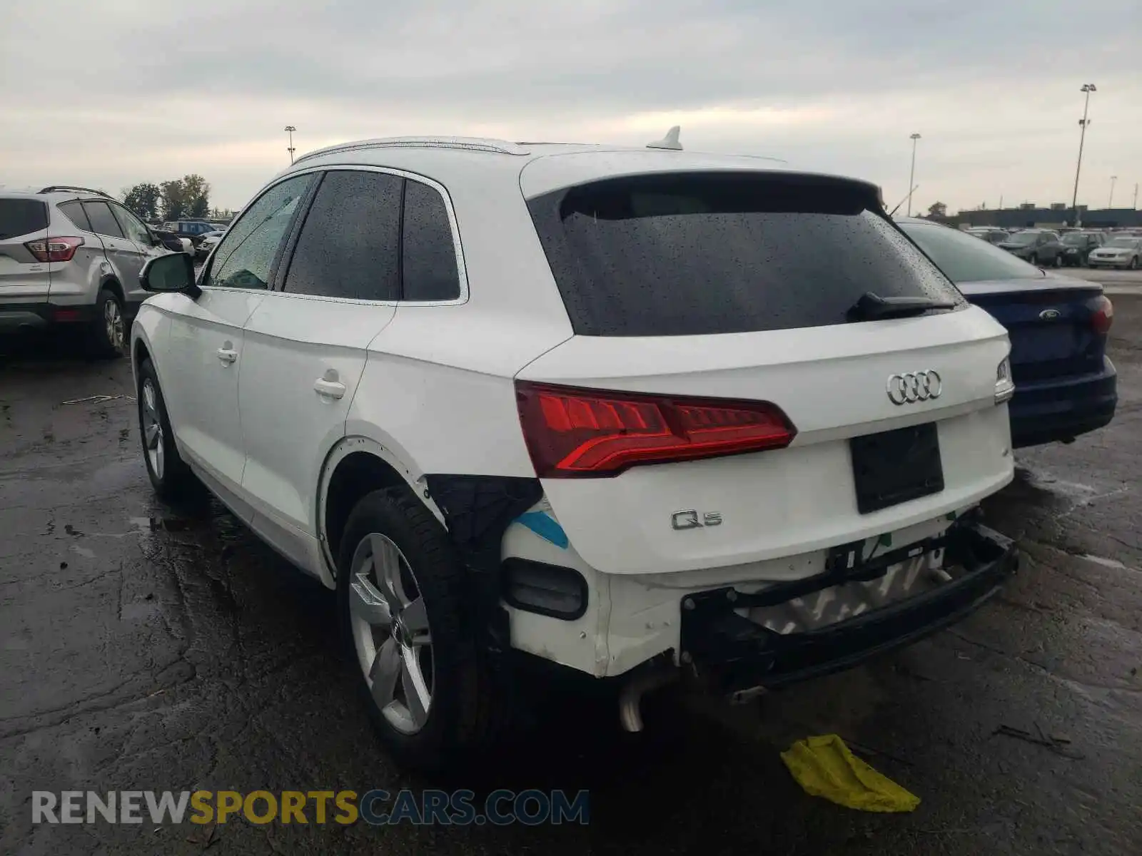 3 Photograph of a damaged car WA1ANAFY0K2074898 AUDI Q5 2019