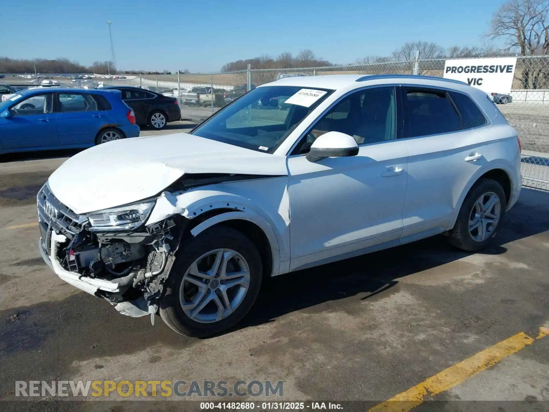 2 Photograph of a damaged car WA1ANAFY1K2112607 AUDI Q5 2019