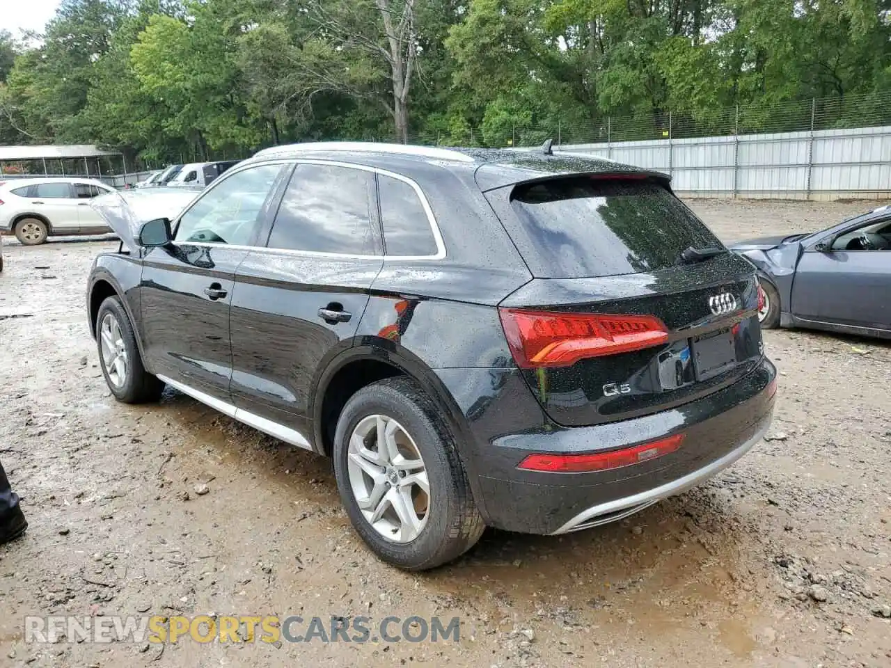 3 Photograph of a damaged car WA1ANAFY2K2035150 AUDI Q5 2019