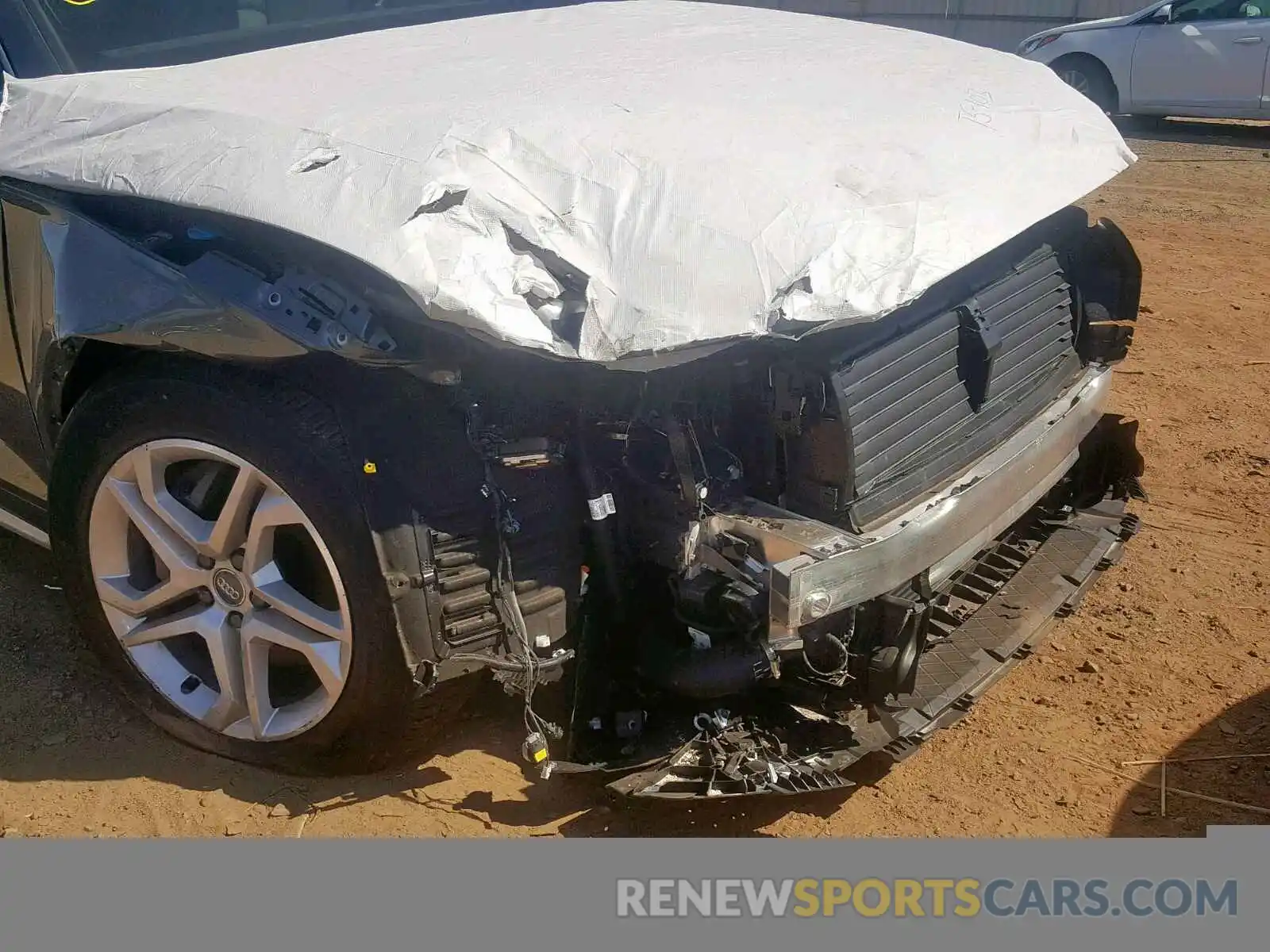 9 Photograph of a damaged car WA1ANAFY4K2042438 AUDI Q5 2019