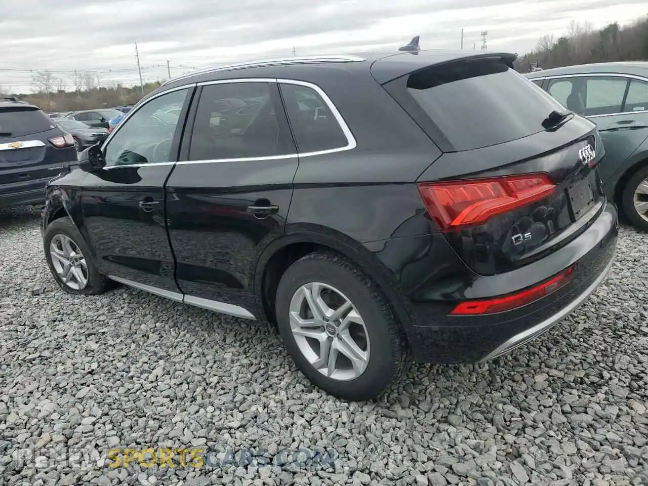 2 Photograph of a damaged car WA1ANAFY4K2096922 AUDI Q5 2019