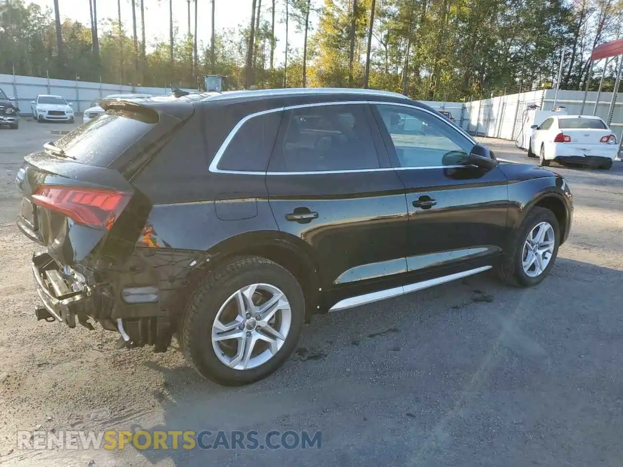 3 Photograph of a damaged car WA1ANAFY5K2111802 AUDI Q5 2019