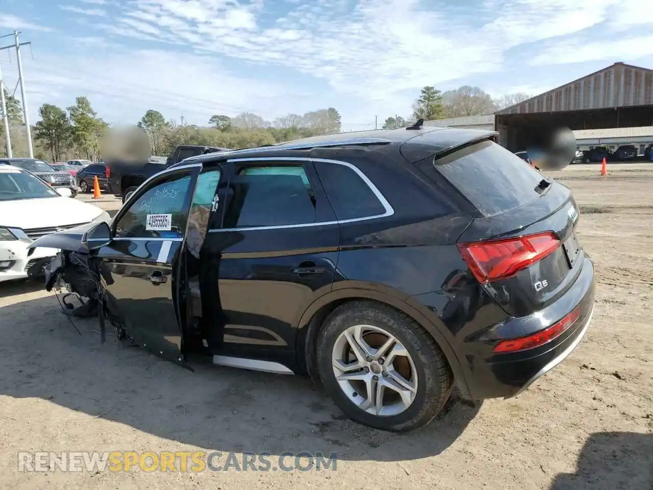 2 Photograph of a damaged car WA1ANAFY6K2081273 AUDI Q5 2019