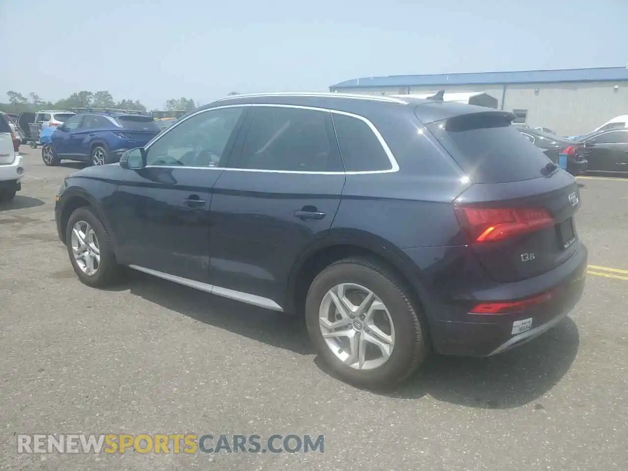2 fotografías del automóvil dañado WA1ANAFY6K2097165 AUDI Q5 2019