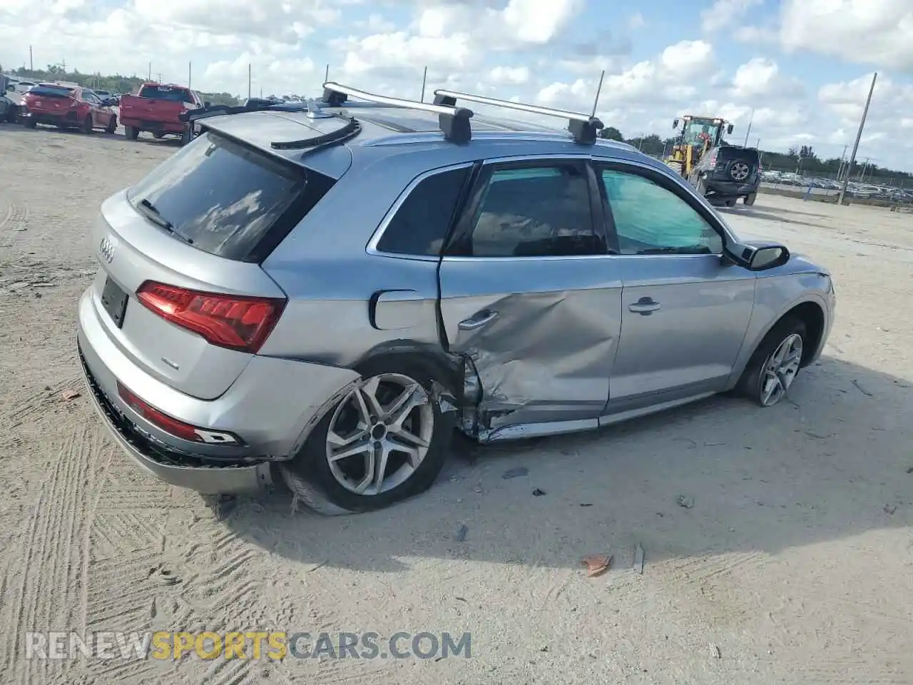 3 fotografías del automóvil dañado WA1ANAFY8K2053183 AUDI Q5 2019