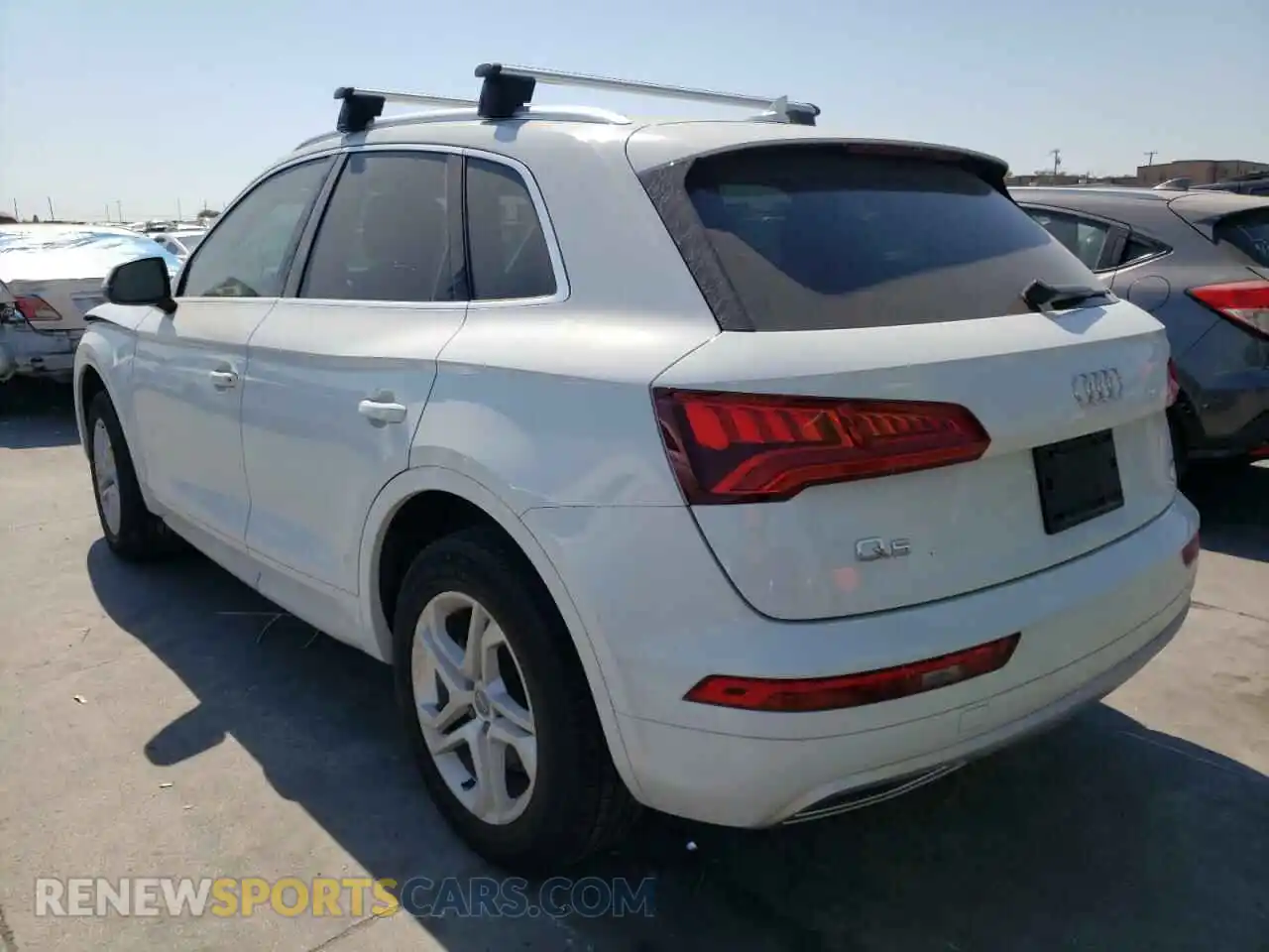 3 Photograph of a damaged car WA1ANAFY9K2127341 AUDI Q5 2019