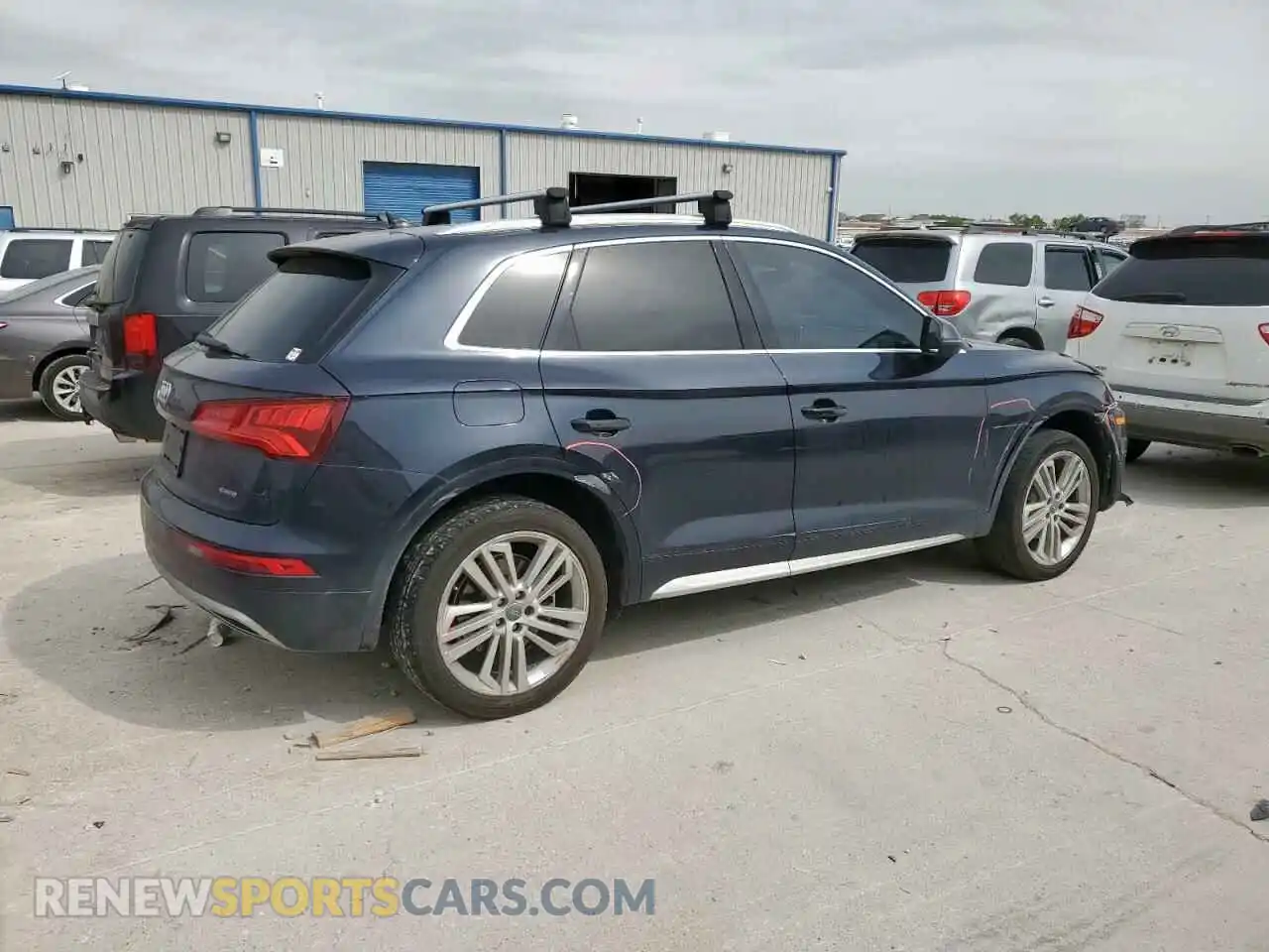 3 Photograph of a damaged car WA1BNAFY2K2033130 AUDI Q5 2019