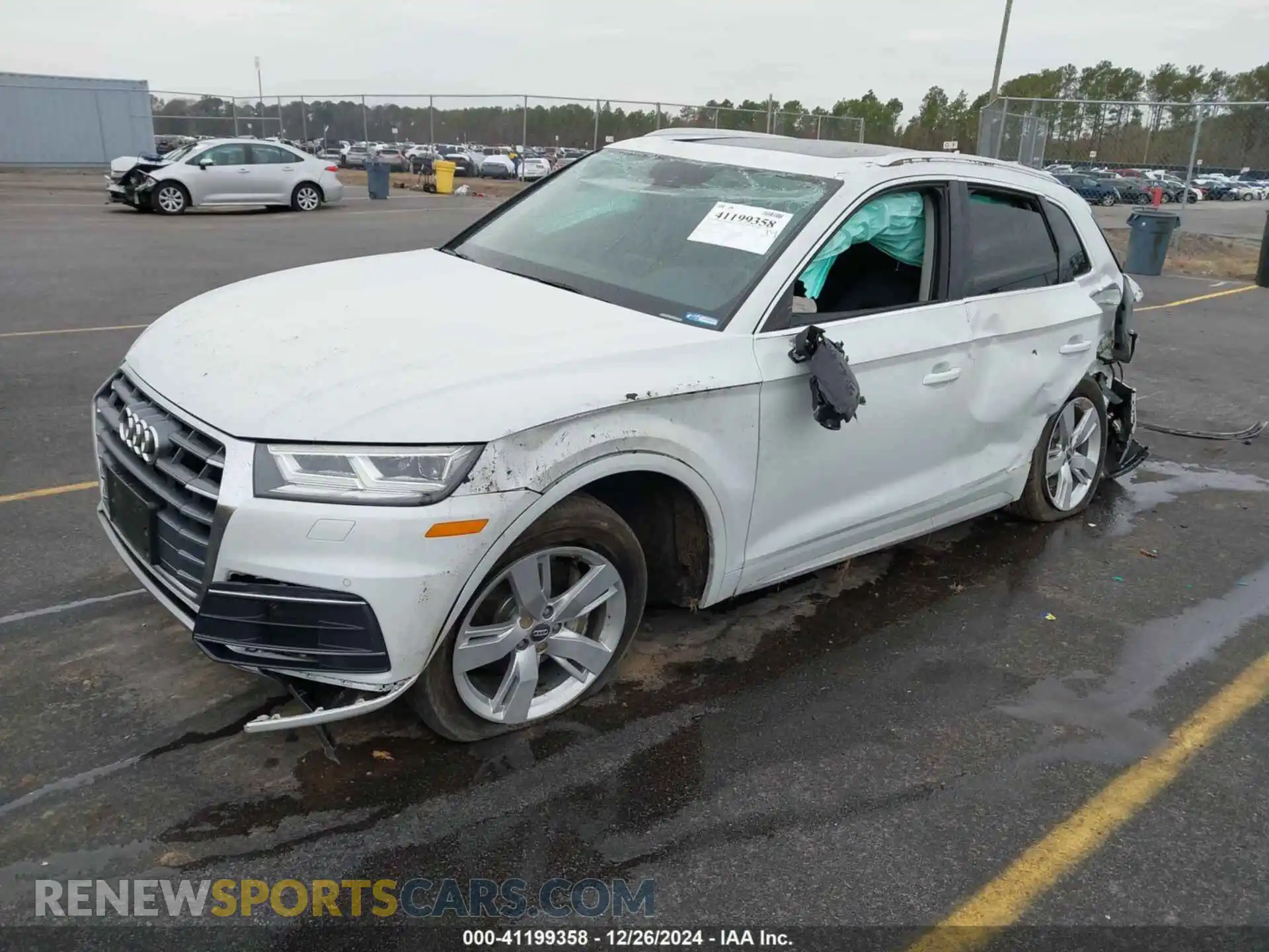 2 Photograph of a damaged car WA1BNAFY4K2016295 AUDI Q5 2019