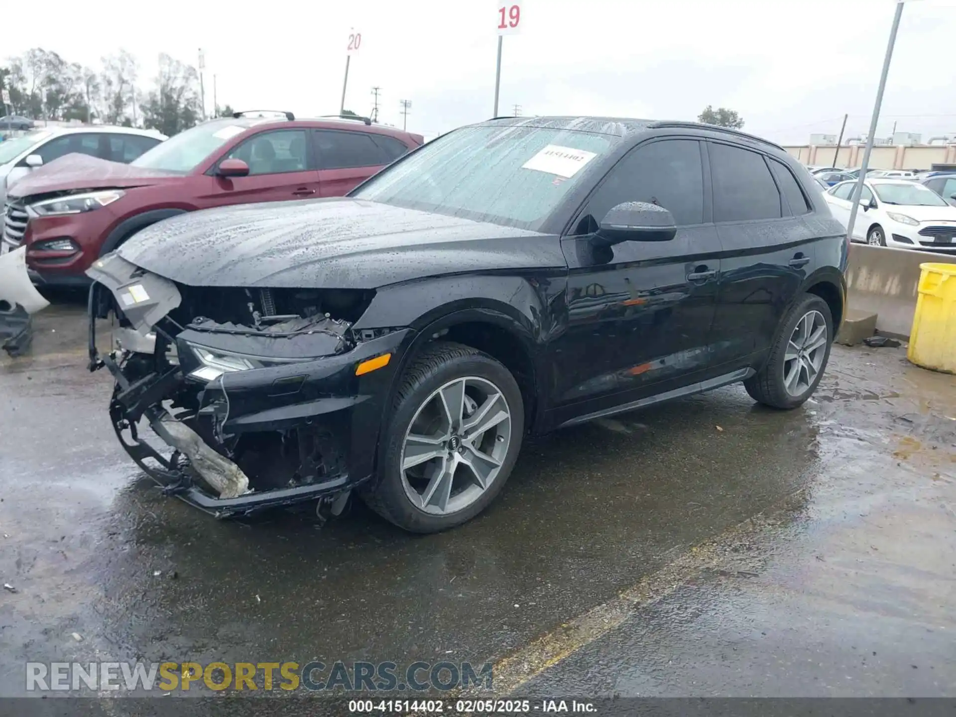 2 fotografías del automóvil dañado WA1BNAFY5K2061035 AUDI Q5 2019