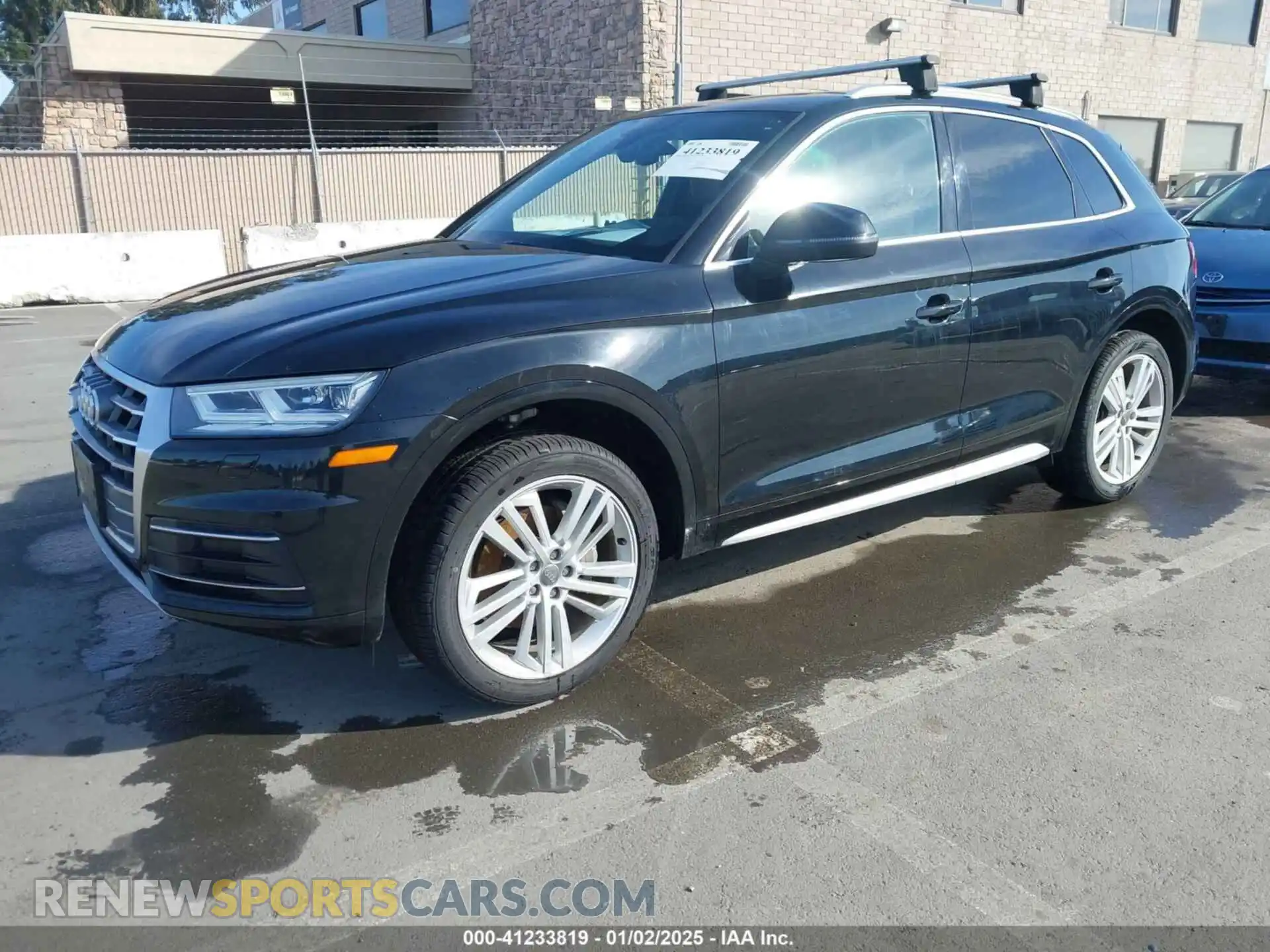 2 Photograph of a damaged car WA1BNAFY5K2063433 AUDI Q5 2019