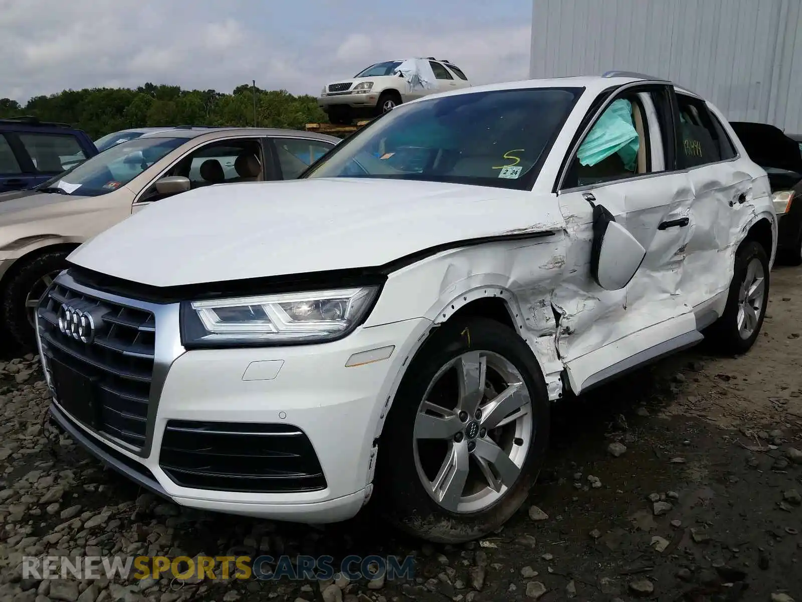 2 Photograph of a damaged car WA1BNAFY7K2037089 AUDI Q5 2019