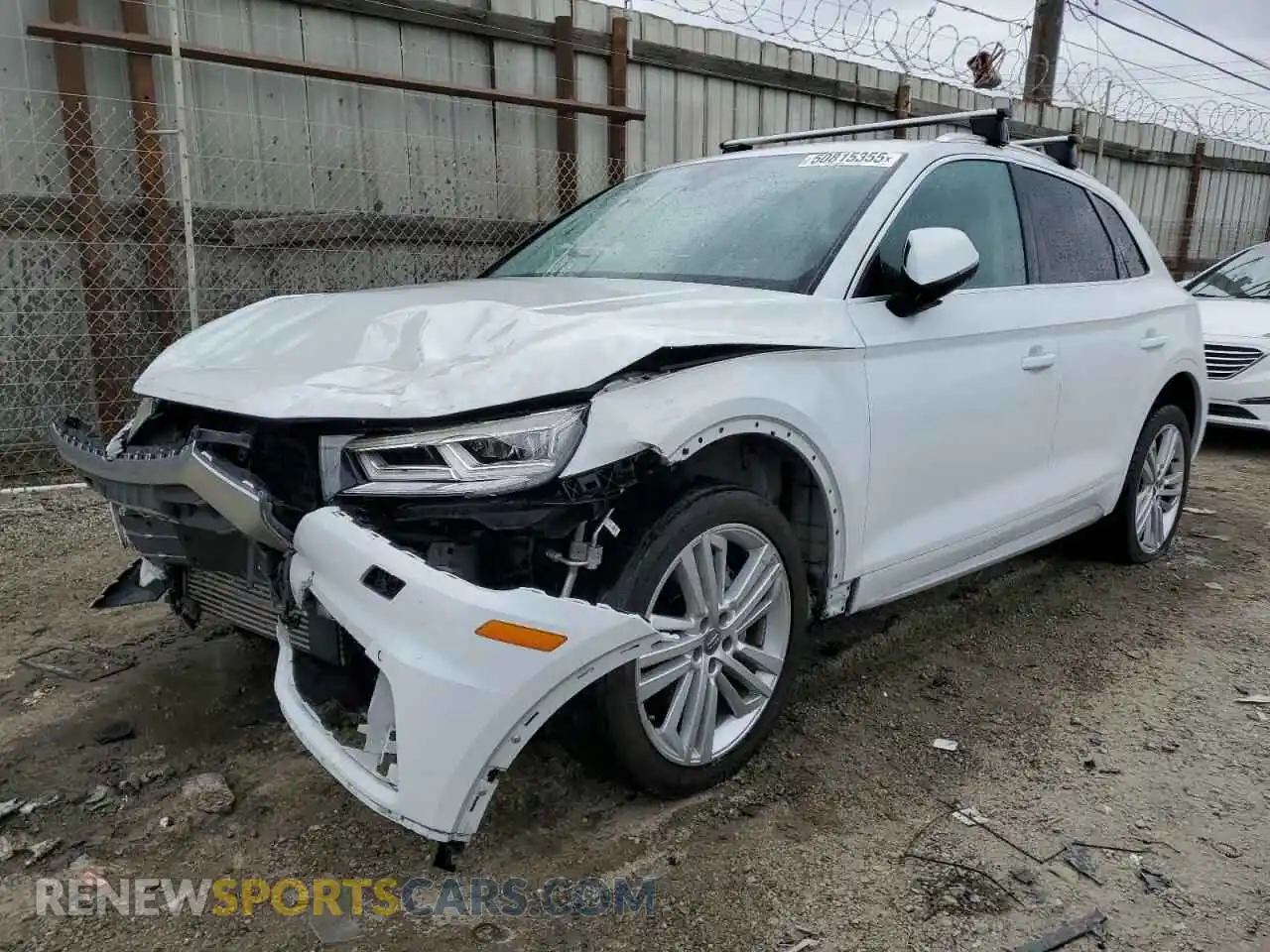1 Photograph of a damaged car WA1BNAFY7K2040929 AUDI Q5 2019