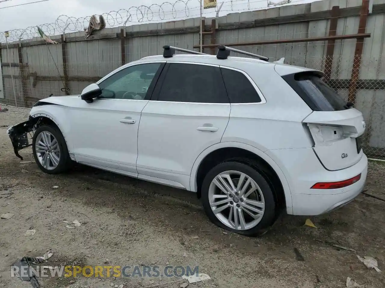 2 Photograph of a damaged car WA1BNAFY7K2040929 AUDI Q5 2019