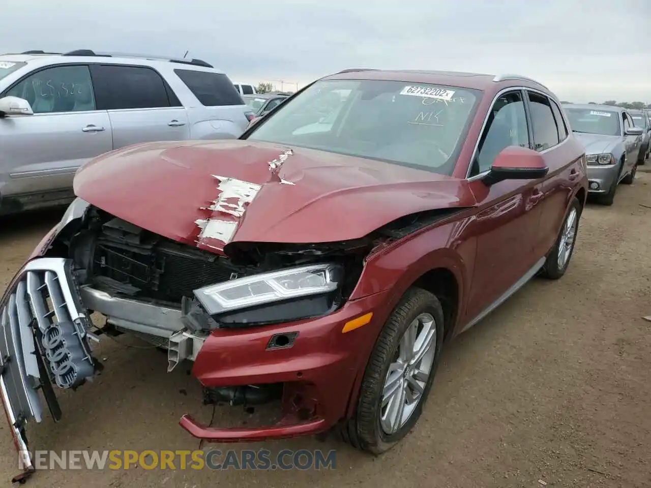 2 Photograph of a damaged car WA1BNAFY7K2104967 AUDI Q5 2019