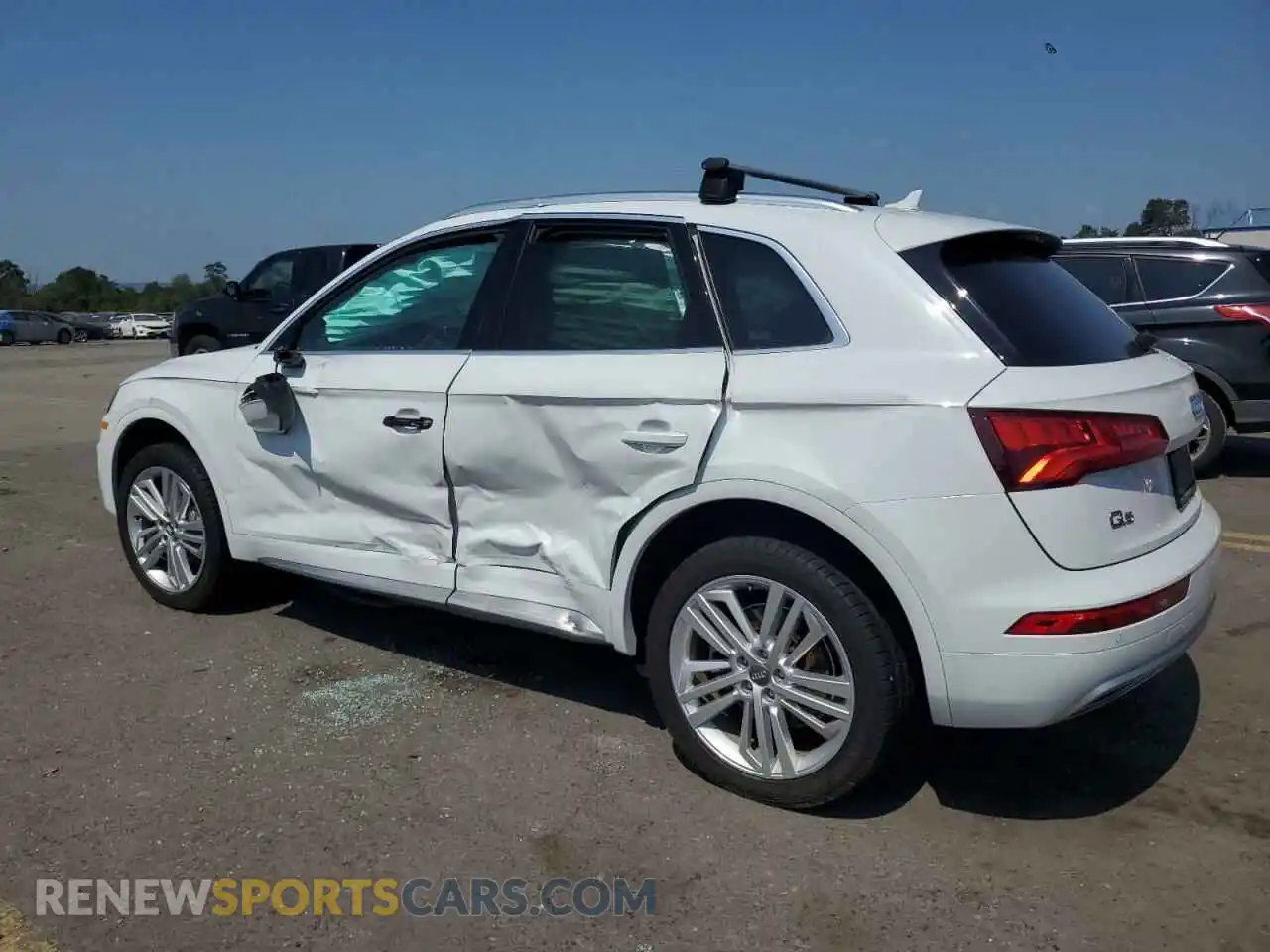 2 Photograph of a damaged car WA1BNAFY8K2097060 AUDI Q5 2019