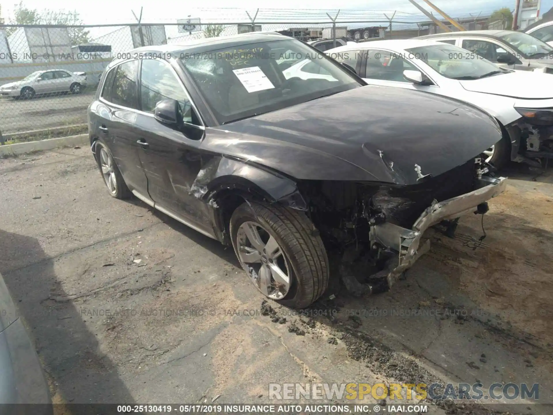 1 Photograph of a damaged car WA1BNAFY9K2042391 AUDI Q5 2019