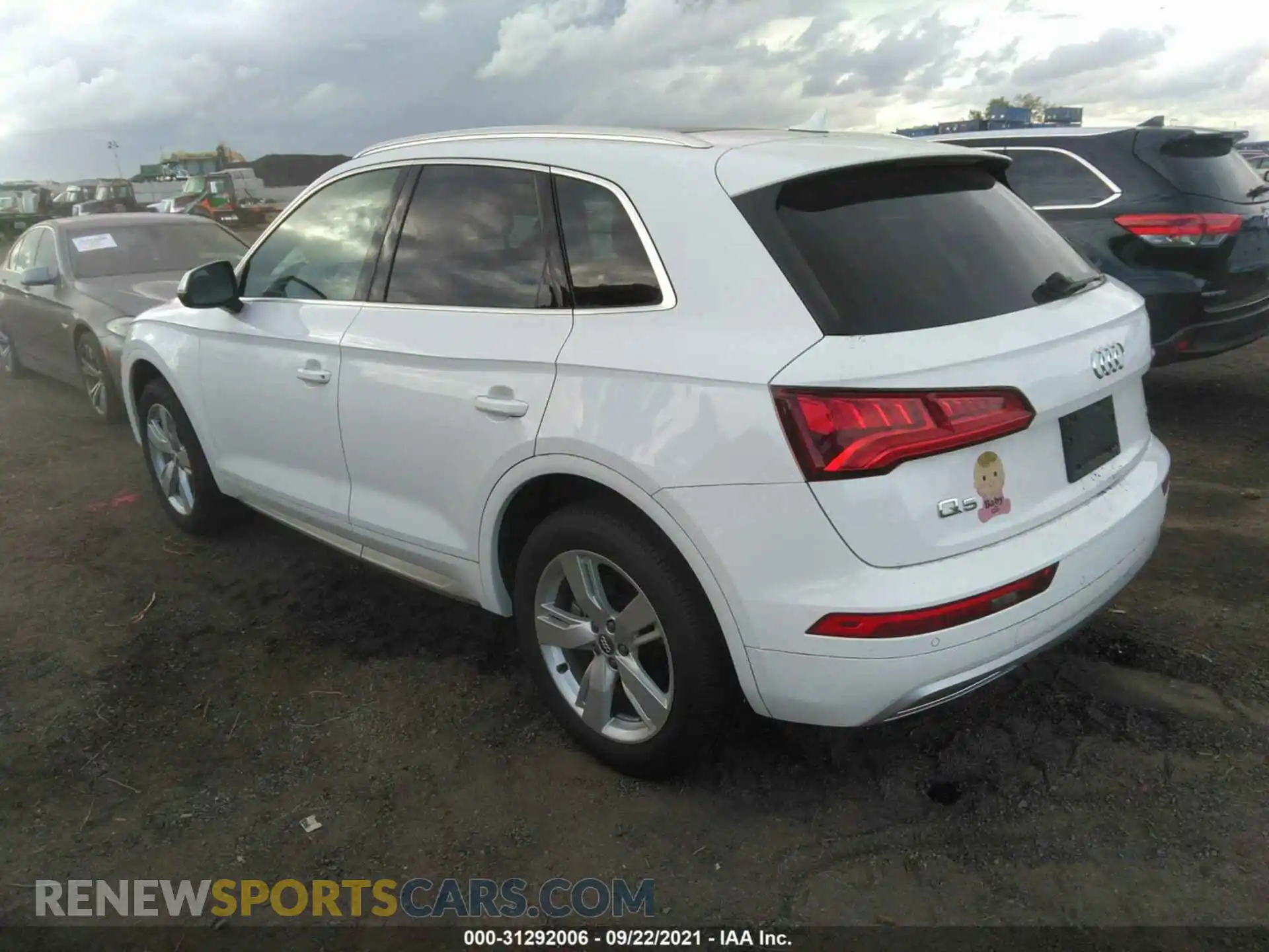 3 Photograph of a damaged car WA1BNAFY9K2070904 AUDI Q5 2019