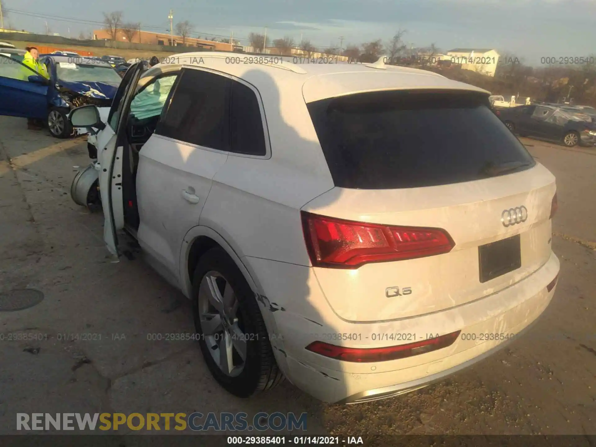 3 Photograph of a damaged car WA1BNAFY9K2109488 AUDI Q5 2019
