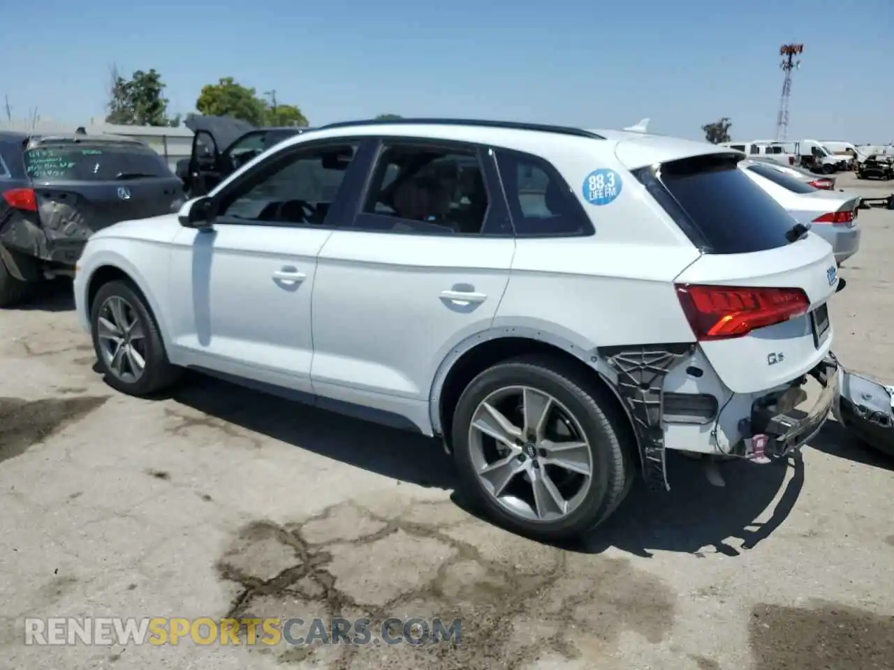 2 Photograph of a damaged car WA1BNAFY9K2115131 AUDI Q5 2019