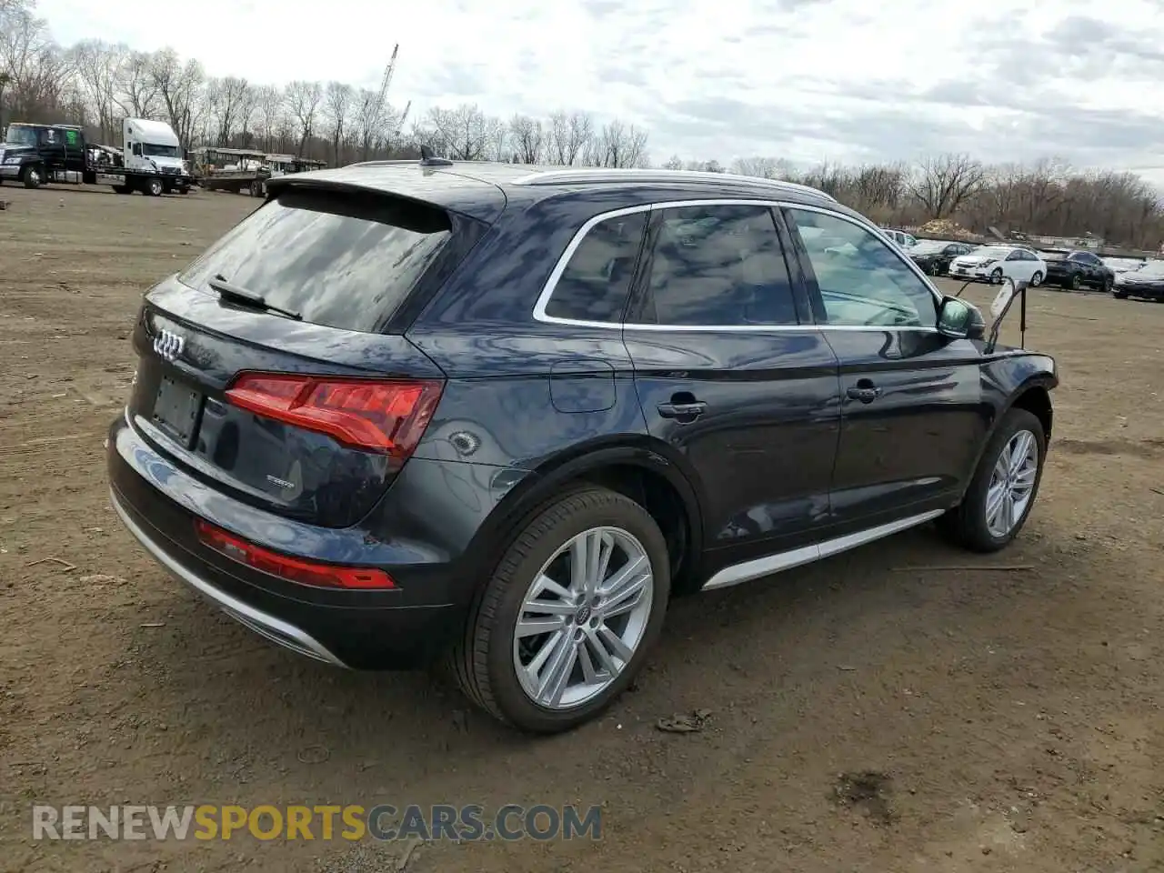 3 Photograph of a damaged car WA1BNAFY9K2124203 AUDI Q5 2019