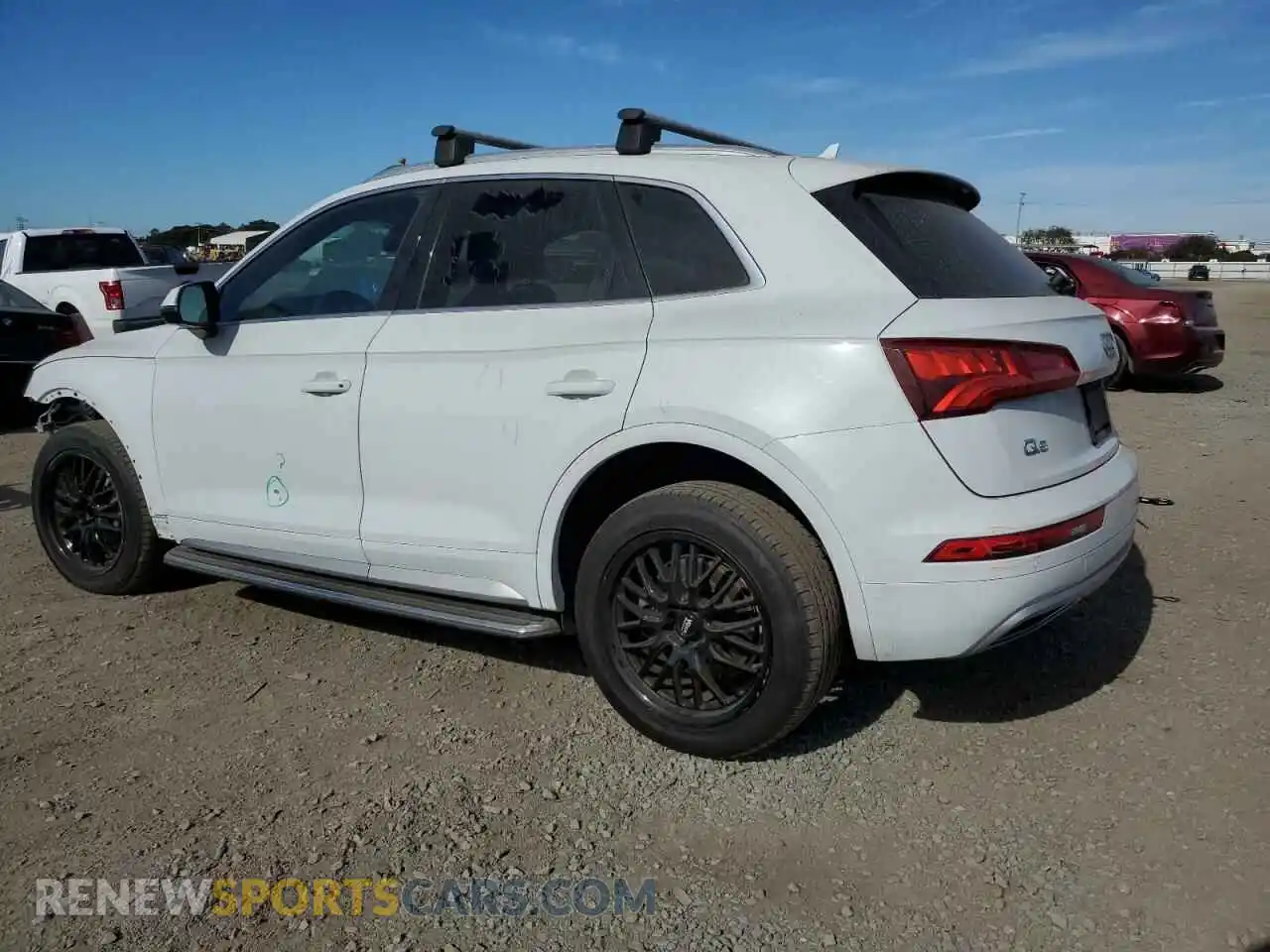2 Photograph of a damaged car WA1BNAFYXK2045297 AUDI Q5 2019