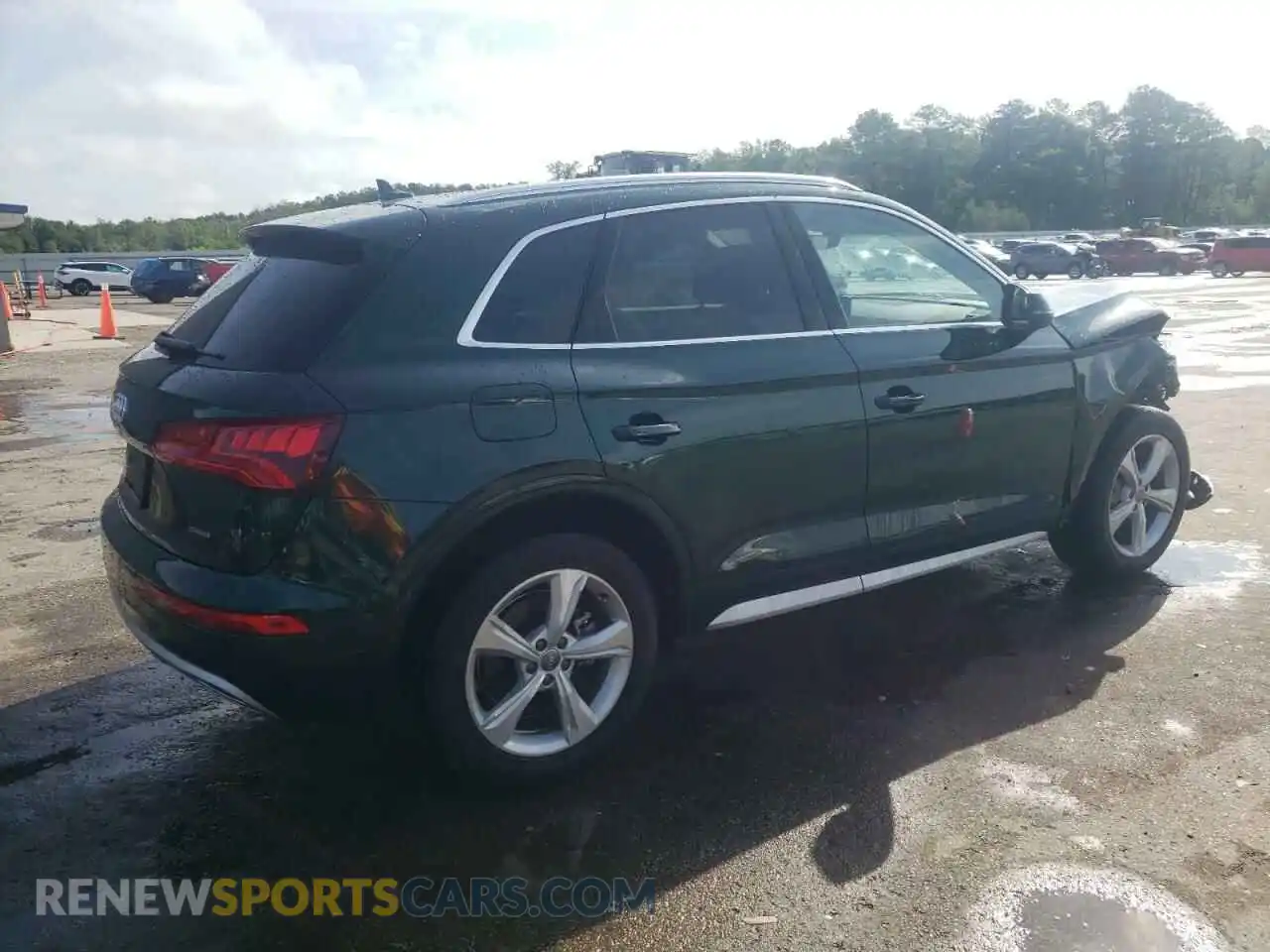 3 Photograph of a damaged car WA1ANAFY0L2080914 AUDI Q5 2020