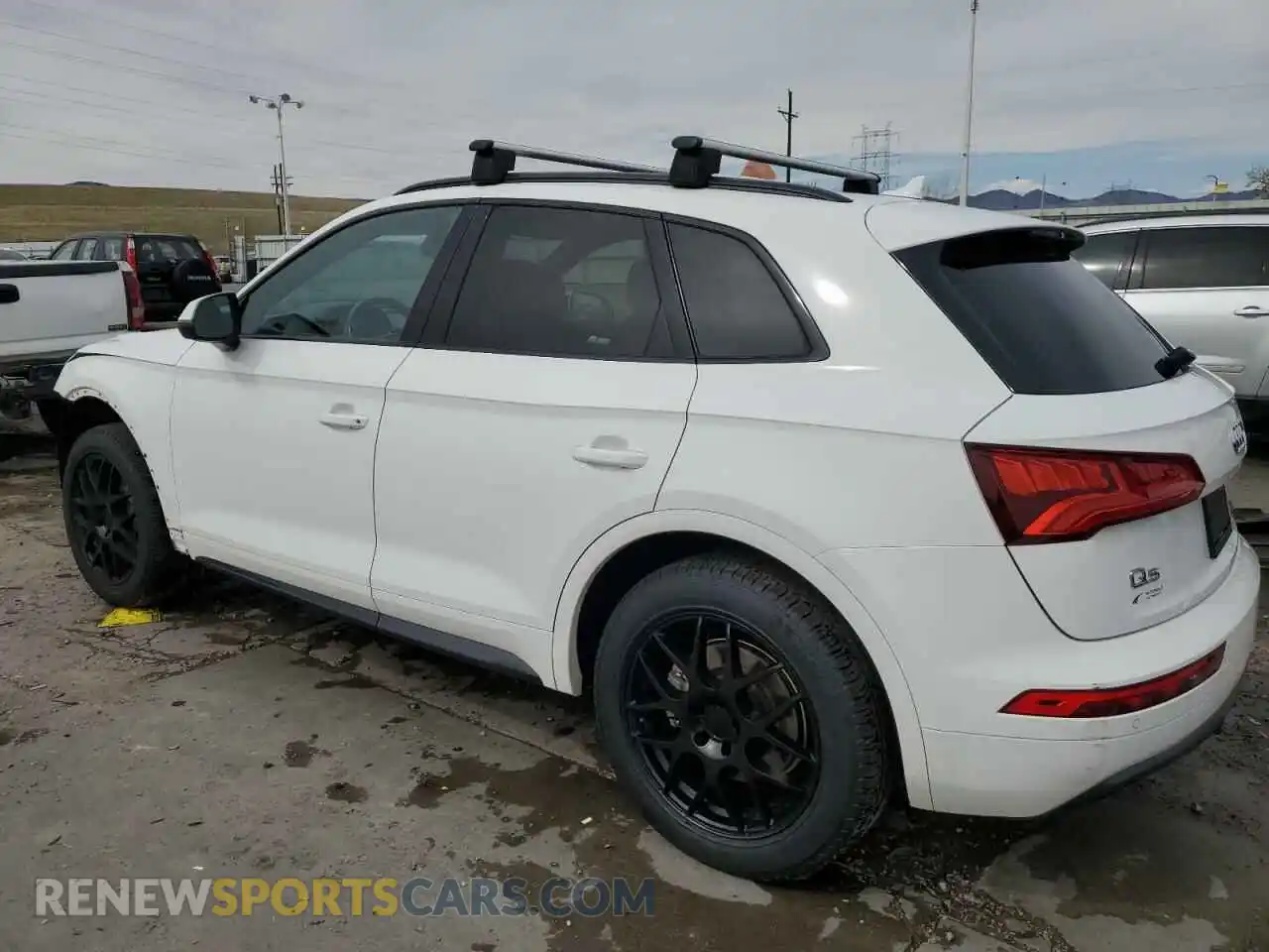 2 Photograph of a damaged car WA1ANAFY1L2103259 AUDI Q5 2020