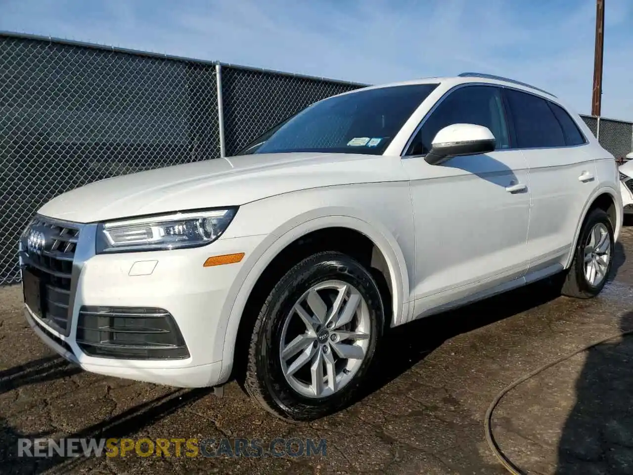 1 Photograph of a damaged car WA1ANAFY2L2000383 AUDI Q5 2020