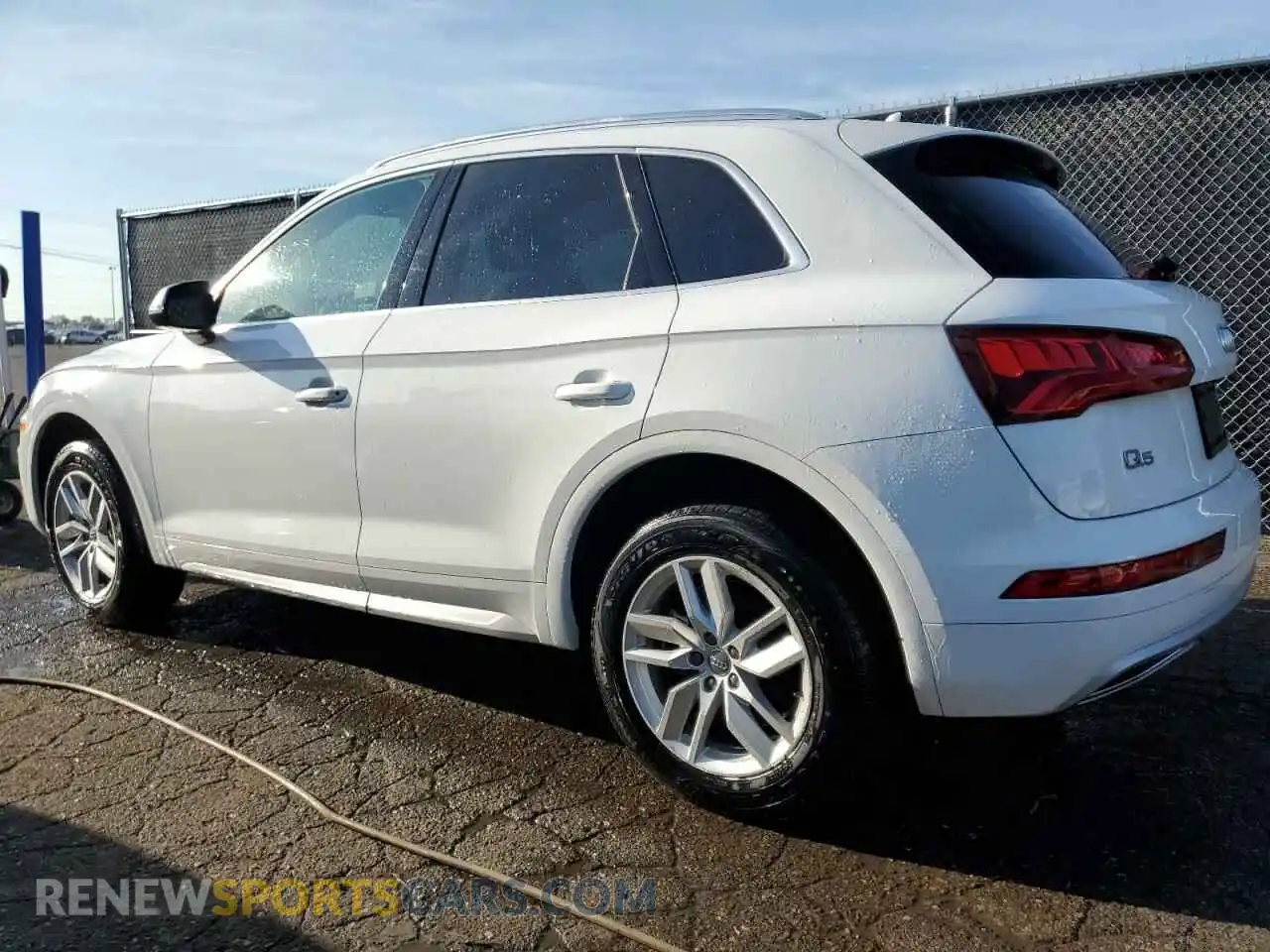 2 Photograph of a damaged car WA1ANAFY2L2000383 AUDI Q5 2020