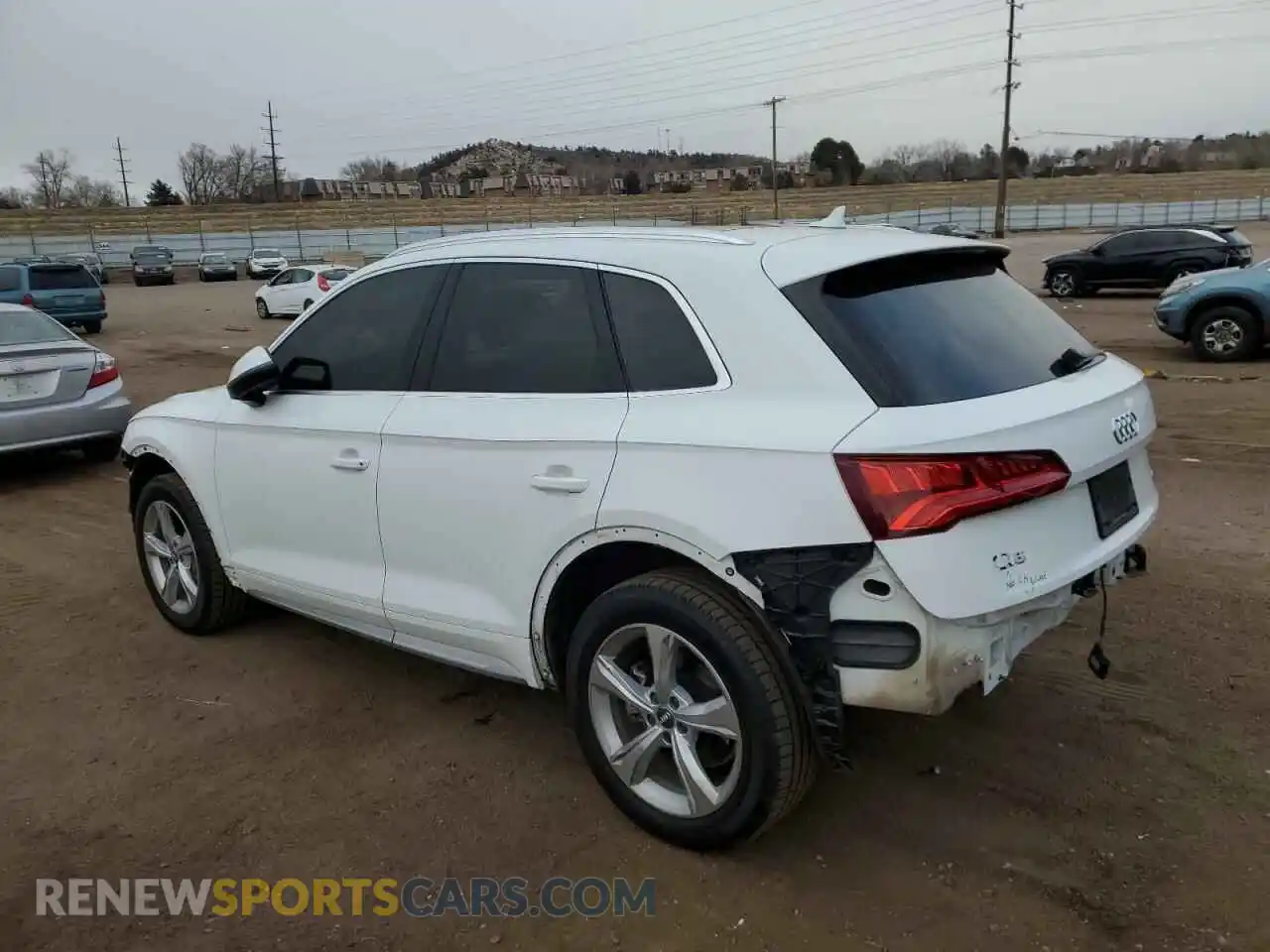 2 Photograph of a damaged car WA1ANAFY2L2020391 AUDI Q5 2020