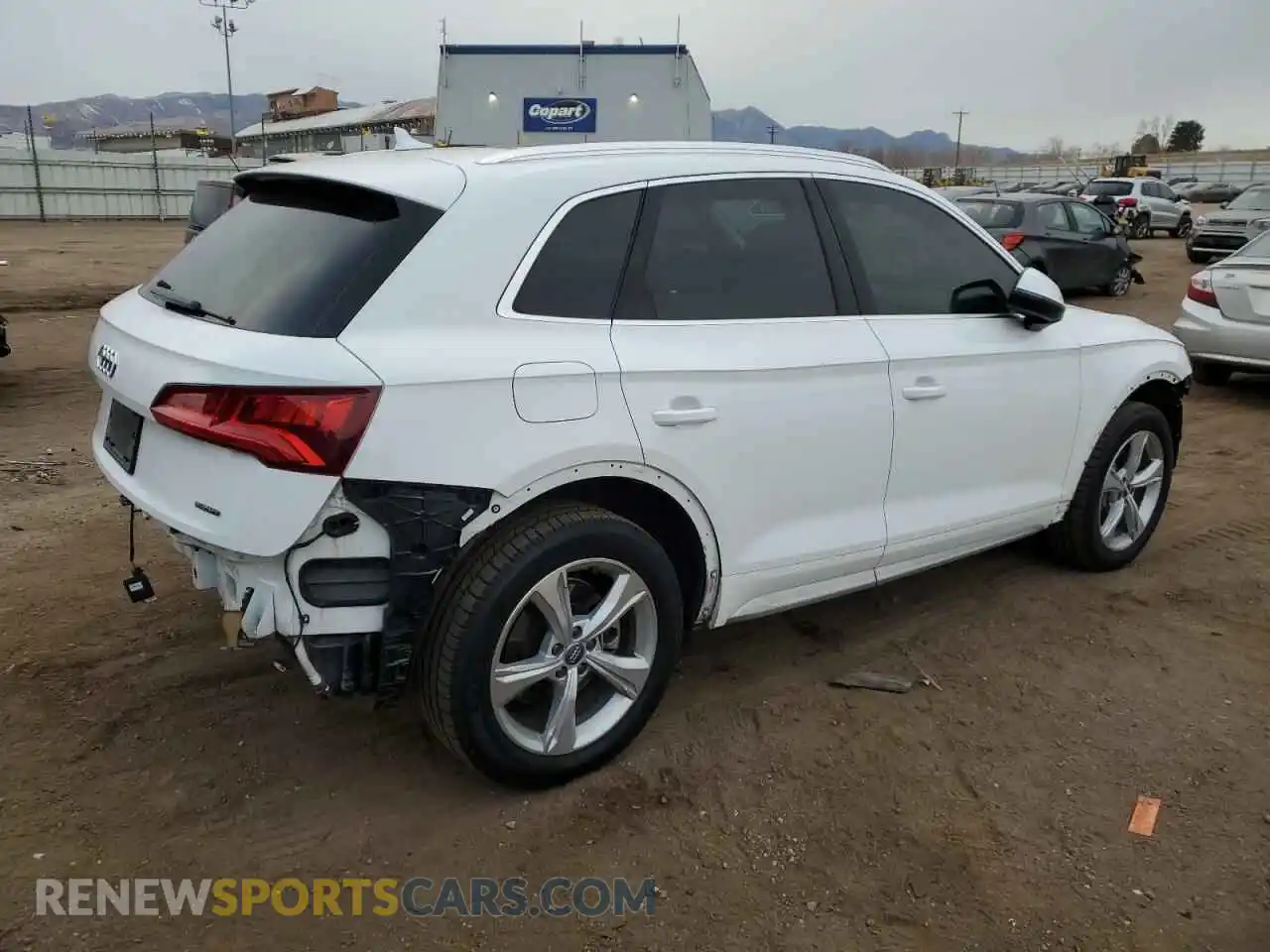 3 Photograph of a damaged car WA1ANAFY2L2020391 AUDI Q5 2020