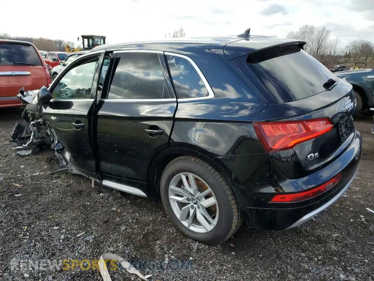 2 Photograph of a damaged car WA1ANAFY2L2060633 AUDI Q5 2020