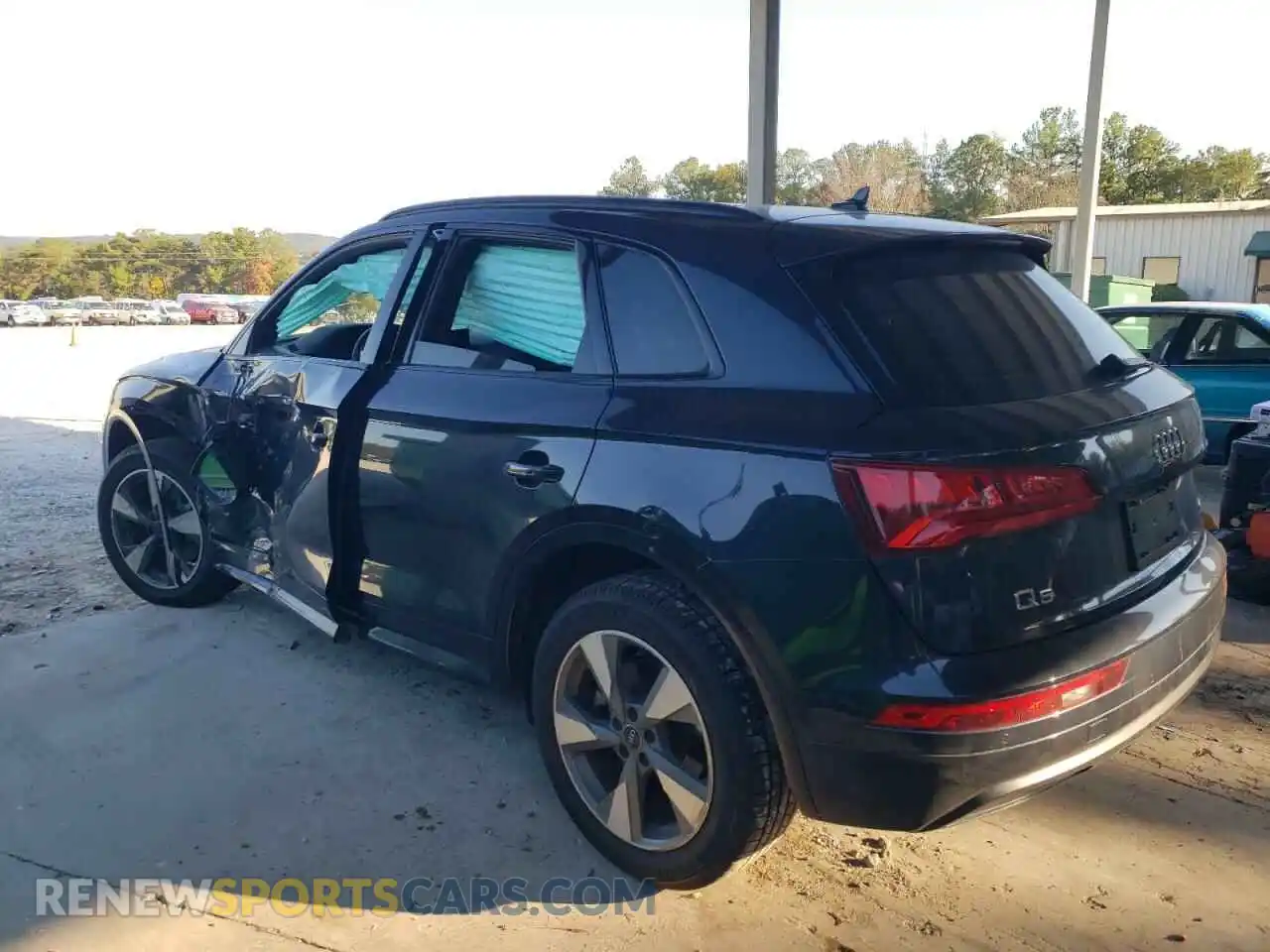 2 Photograph of a damaged car WA1ANAFY2L2106199 AUDI Q5 2020