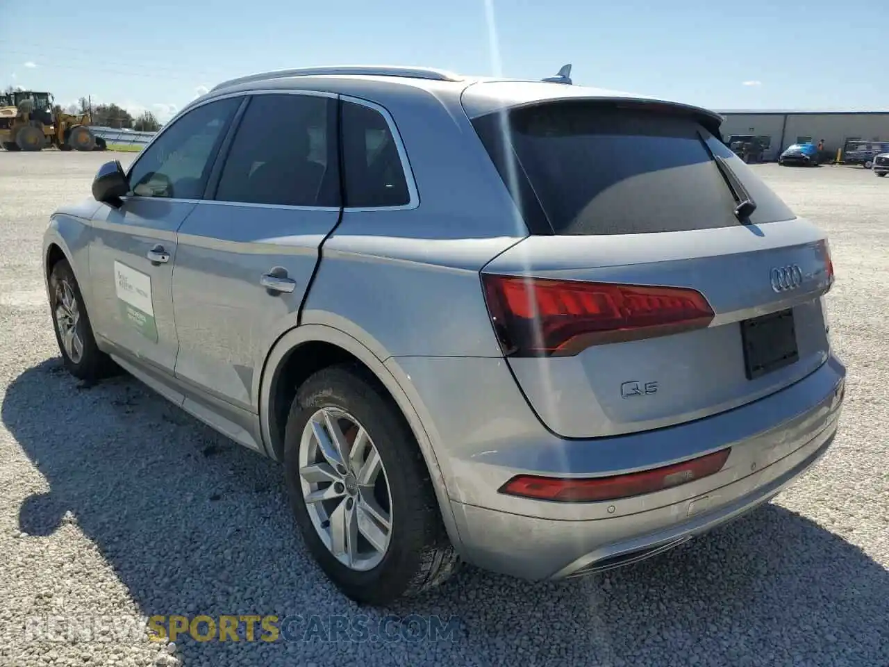 3 Photograph of a damaged car WA1ANAFY3L2010548 AUDI Q5 2020