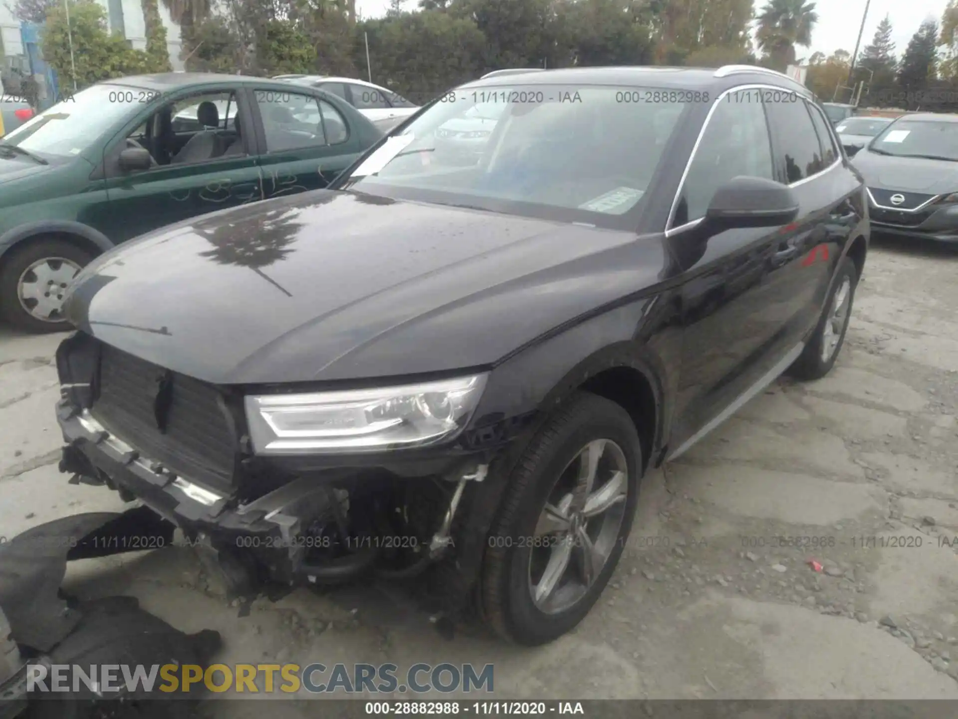 2 fotografías del automóvil dañado WA1ANAFY3L2034154 AUDI Q5 2020