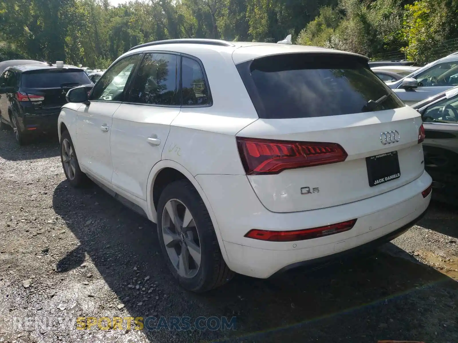 3 Photograph of a damaged car WA1ANAFY3L2078171 AUDI Q5 2020
