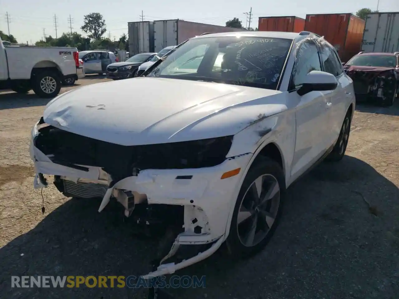 2 fotografías del automóvil dañado WA1ANAFY3L2107023 AUDI Q5 2020
