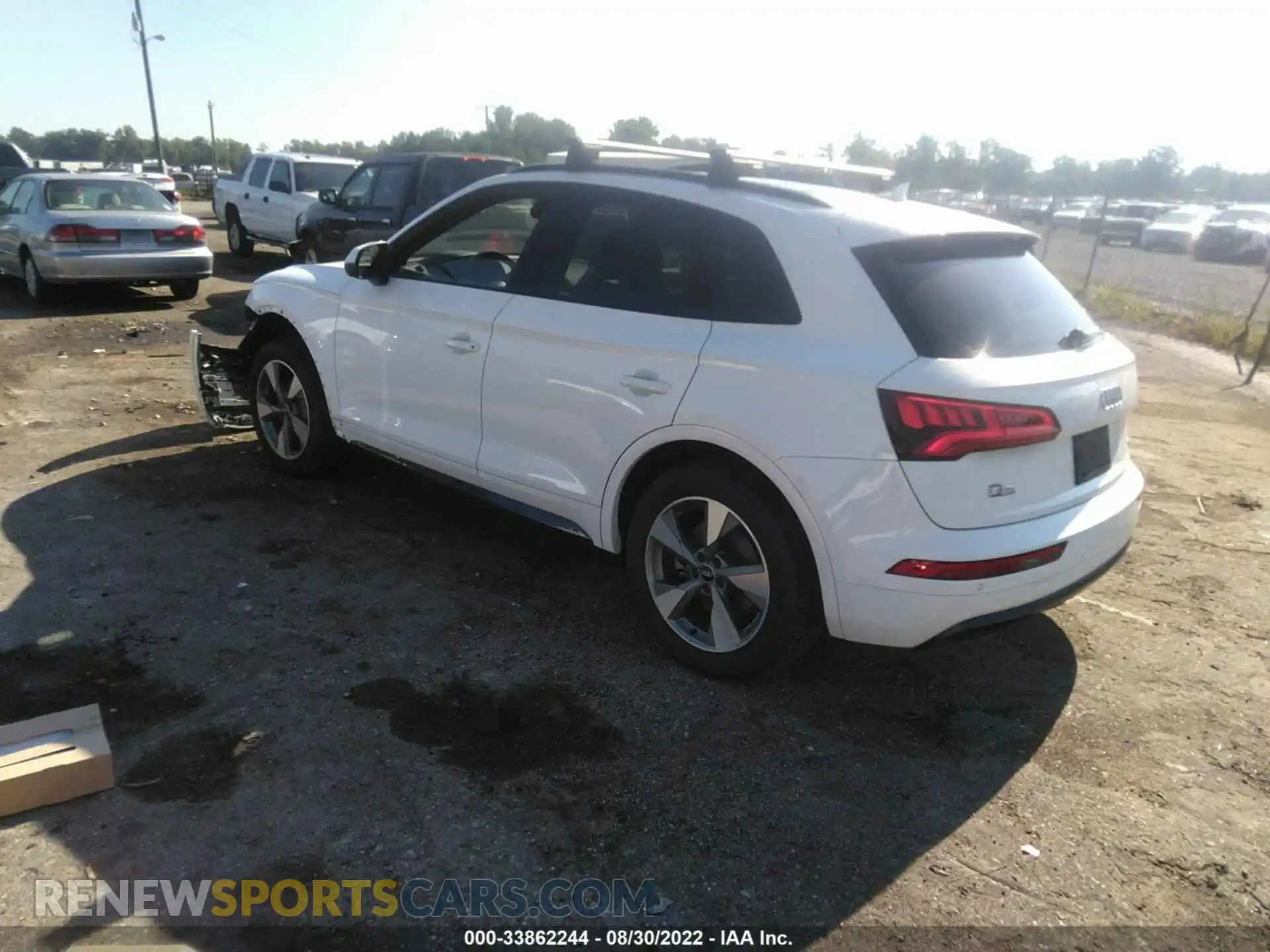 3 Photograph of a damaged car WA1ANAFY3L2108379 AUDI Q5 2020