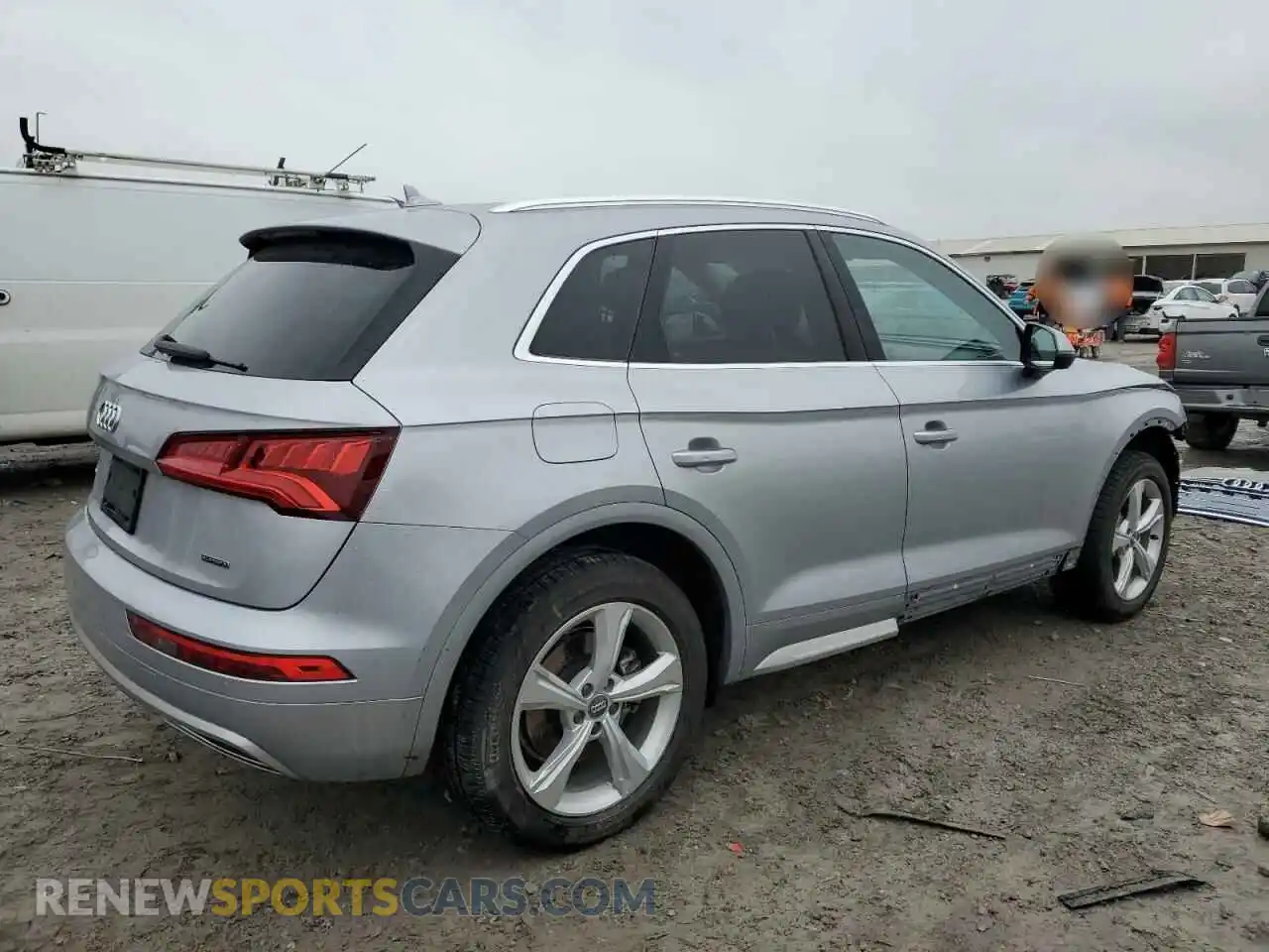 3 Photograph of a damaged car WA1ANAFY4L2005603 AUDI Q5 2020