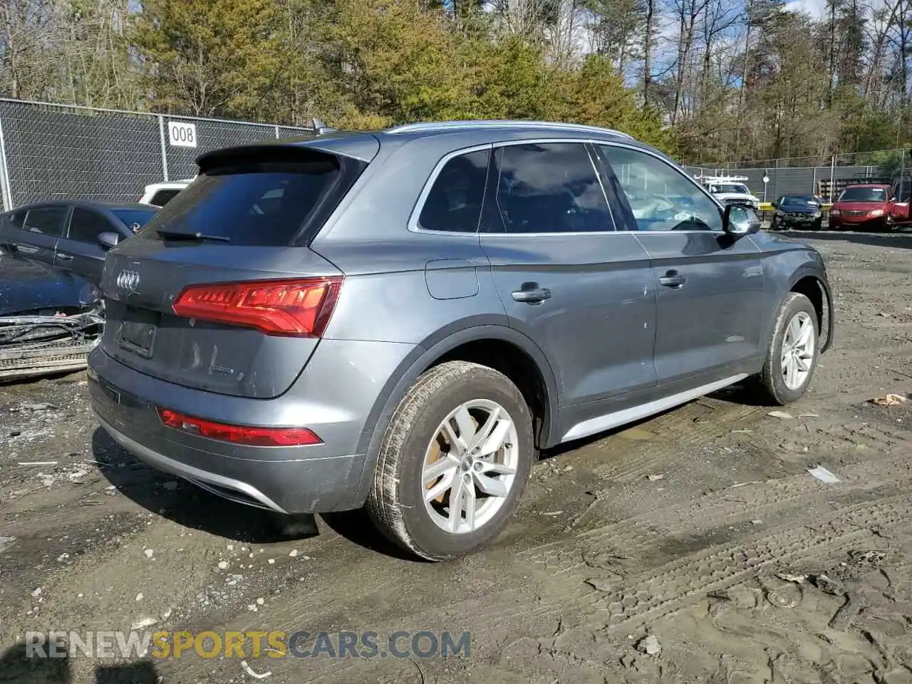 3 Photograph of a damaged car WA1ANAFY4L2060195 AUDI Q5 2020