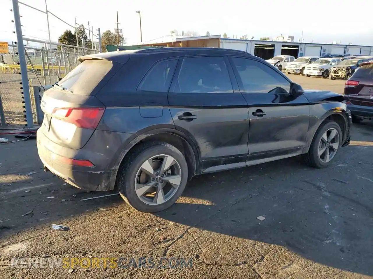 3 Photograph of a damaged car WA1ANAFY4L2077482 AUDI Q5 2020