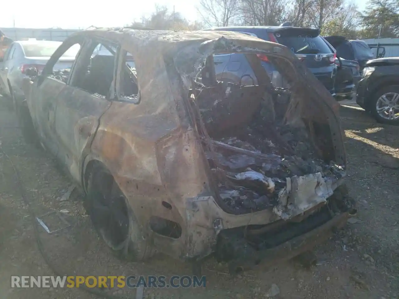 3 fotografías del automóvil dañado WA1ANAFY4L2085209 AUDI Q5 2020