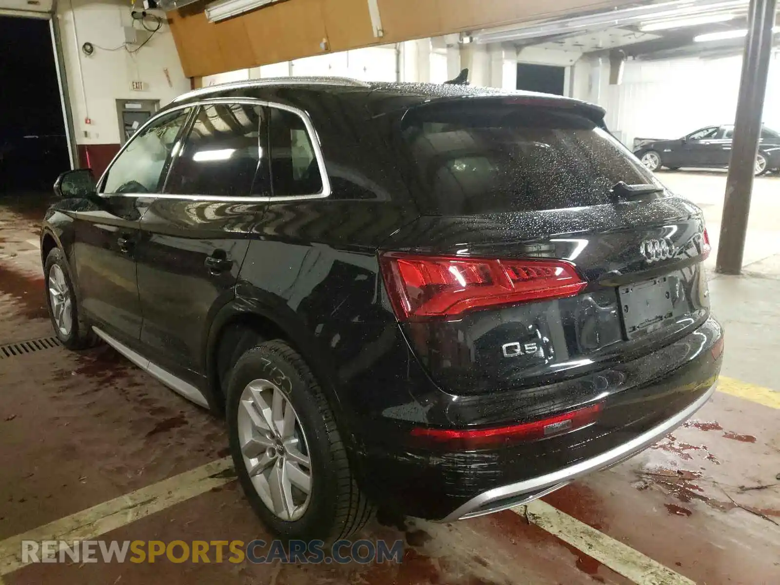 3 Photograph of a damaged car WA1ANAFY4L2085629 AUDI Q5 2020