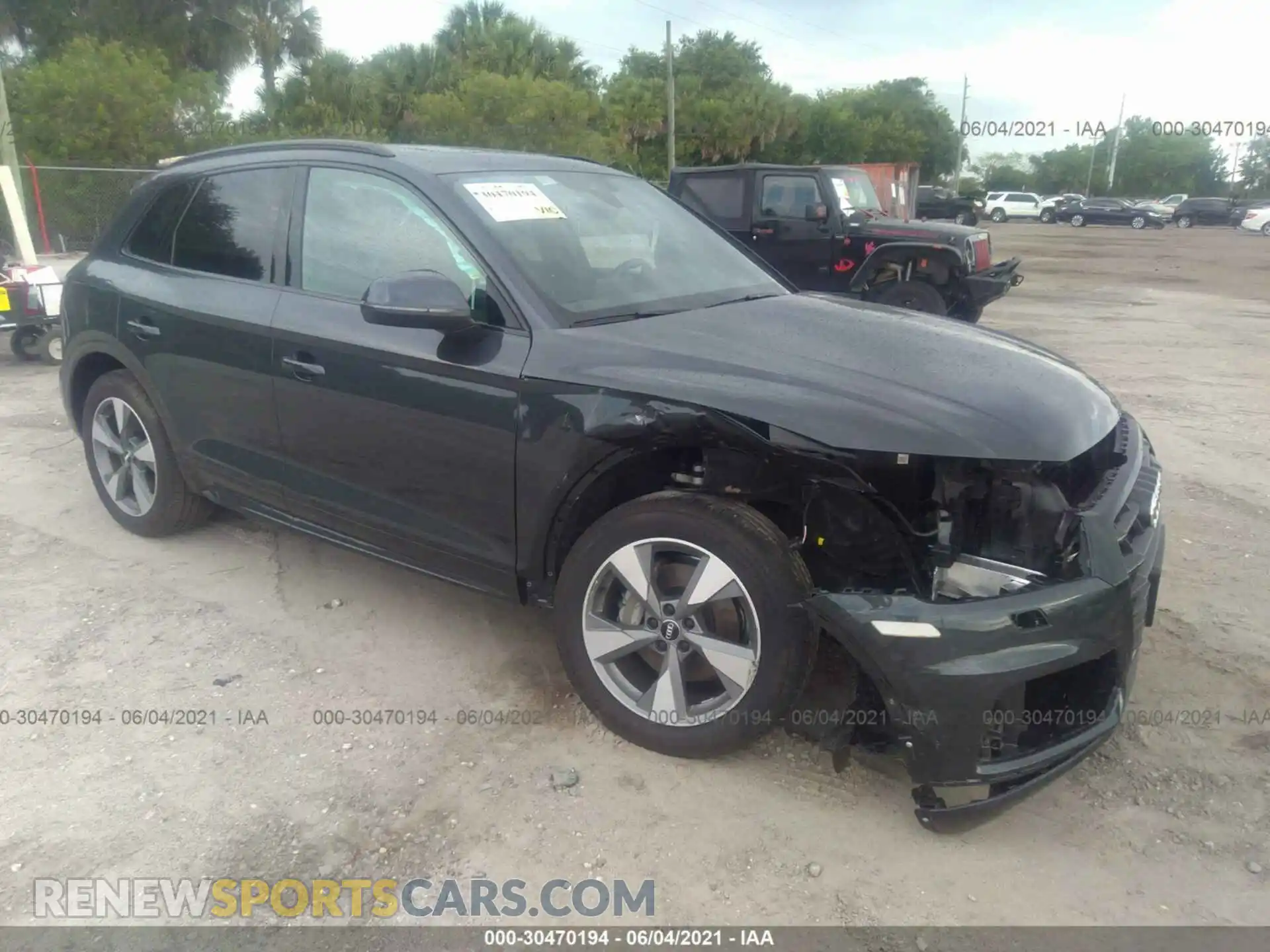 1 Фотография поврежденного автомобиля WA1ANAFY4L2111629 AUDI Q5 2020